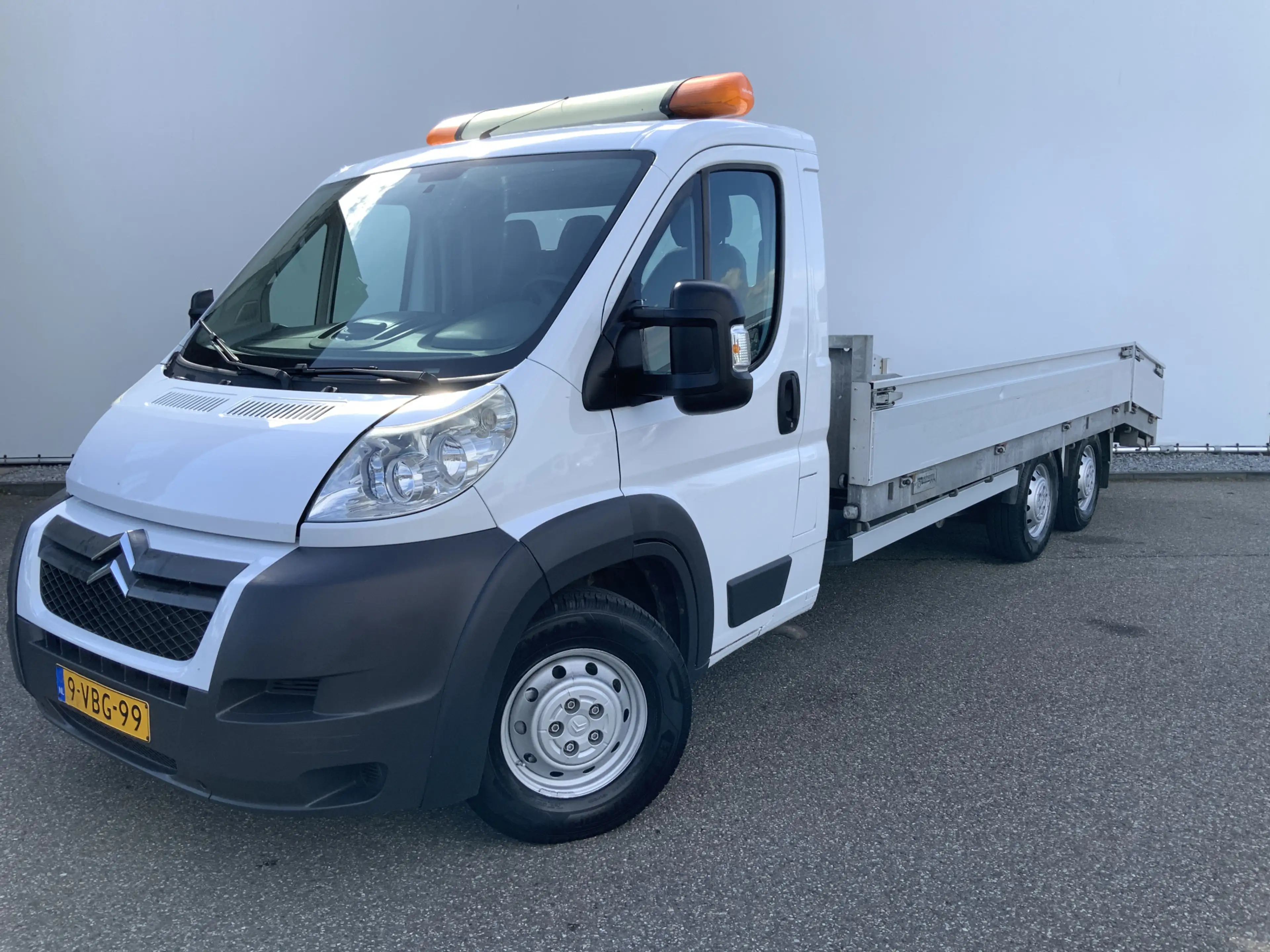 Citroen Jumper 35 3.0 HDI L3 & Veldhuizen P37-4 .4700 kg 3 Zits B