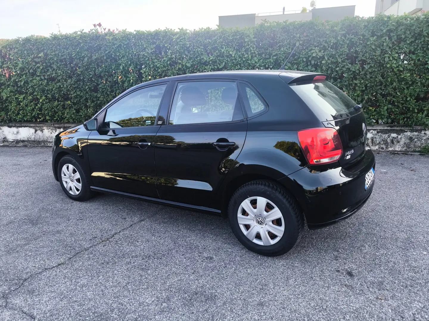 Volkswagen Polo VOLKSWAGEN POLO 1,2 TDI- OK NEOPATENTATI- Nero - 2