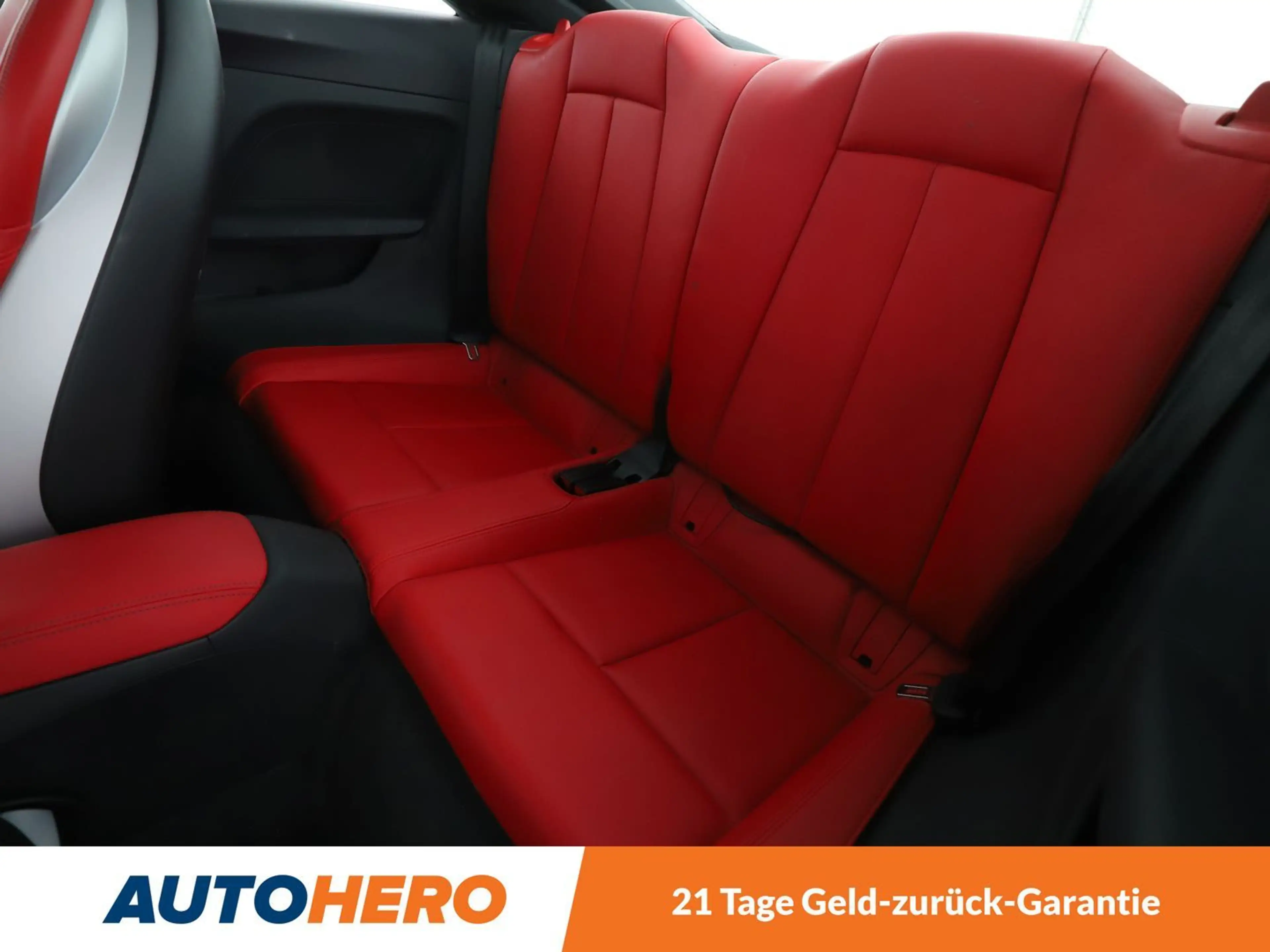 Audi TTS 2.0 TFSI quattro Coupe Aut.*NAVI*LED*TEMPO*PDC* — photo 14