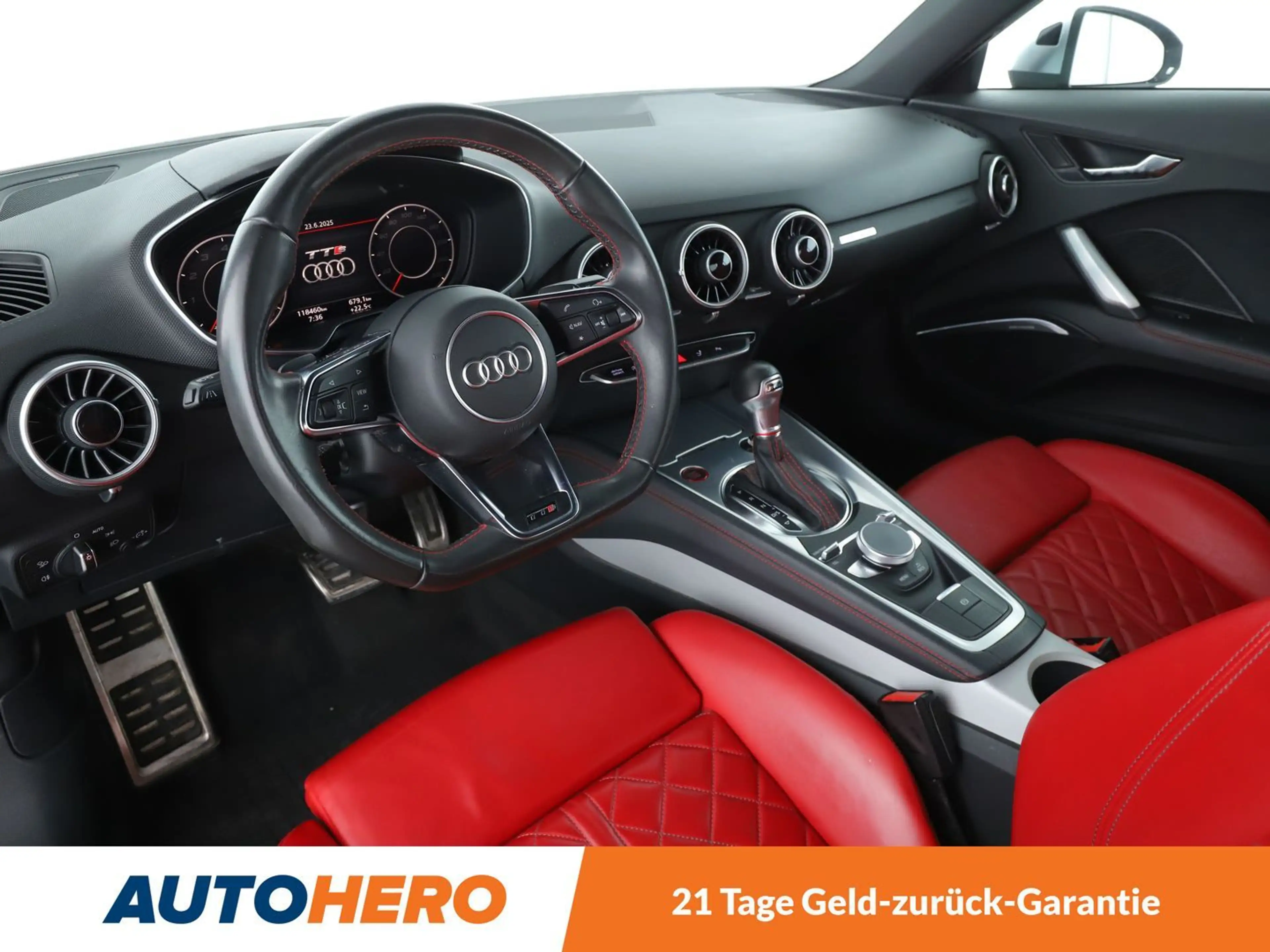 Audi TTS 2.0 TFSI quattro Coupe Aut.*NAVI*LED*TEMPO*PDC* — photo 11