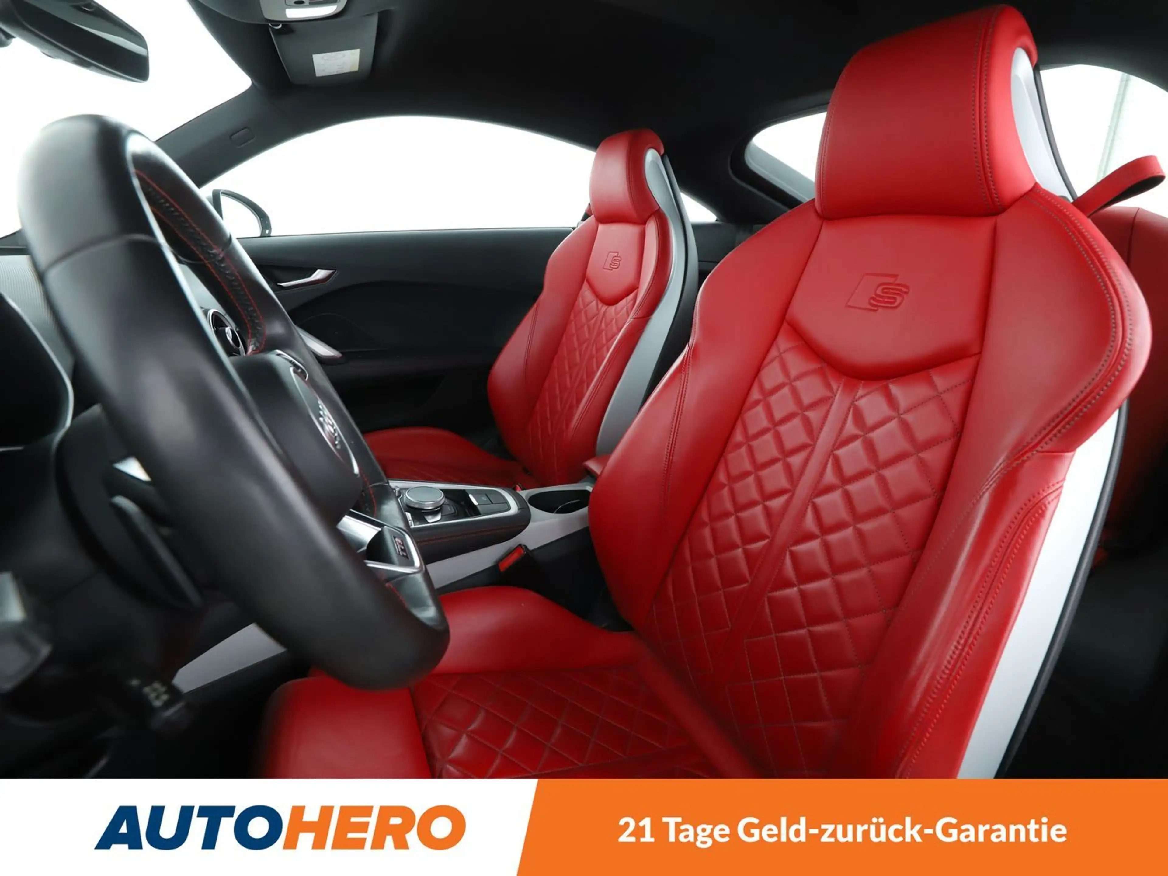 Audi TTS 2.0 TFSI quattro Coupe Aut.*NAVI*LED*TEMPO*PDC* — photo 10