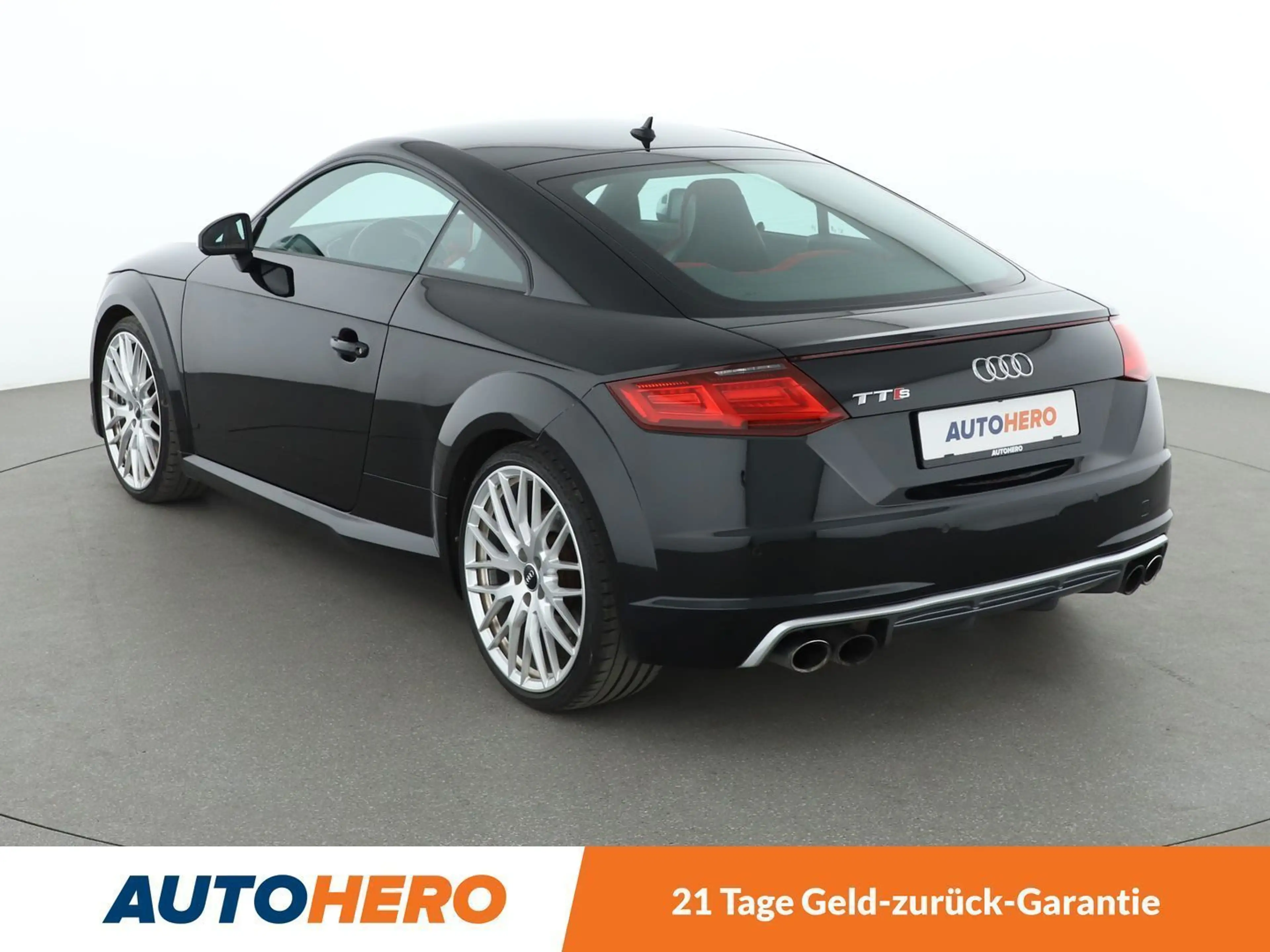 Audi TTS 2.0 TFSI quattro Coupe Aut.*NAVI*LED*TEMPO*PDC* — photo 4