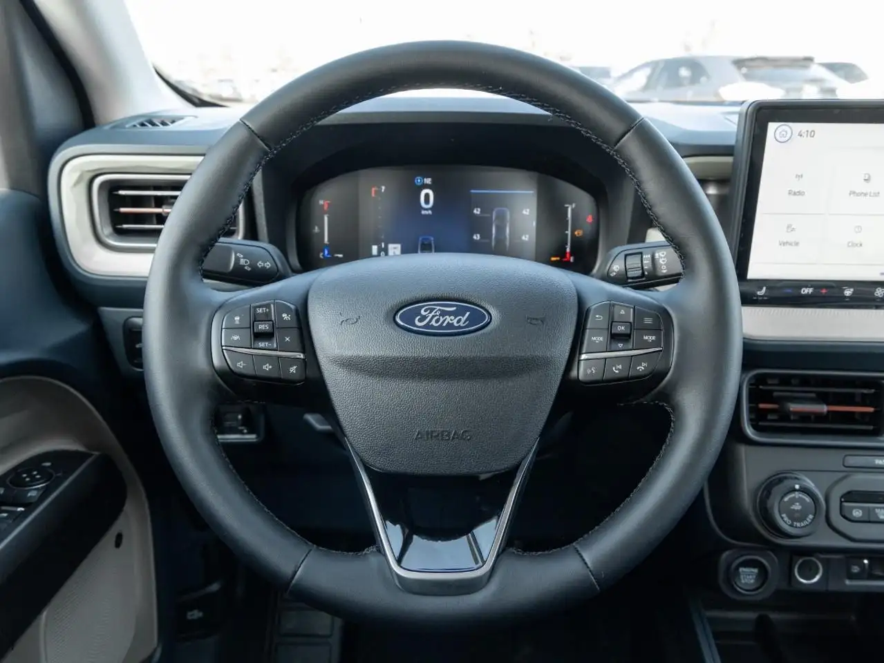 Ford Maverick снимка Ford Maverick