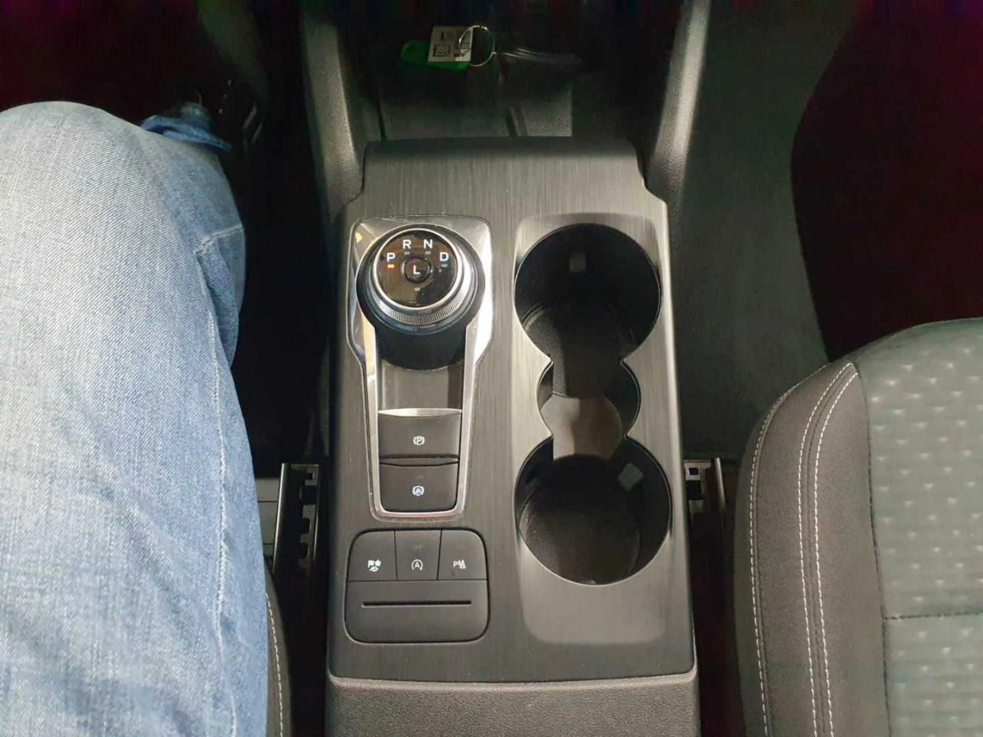 Ford Kuga Kuga 1.5 EcoBlue Aut. COOL&CONNECT AHK — photo 10