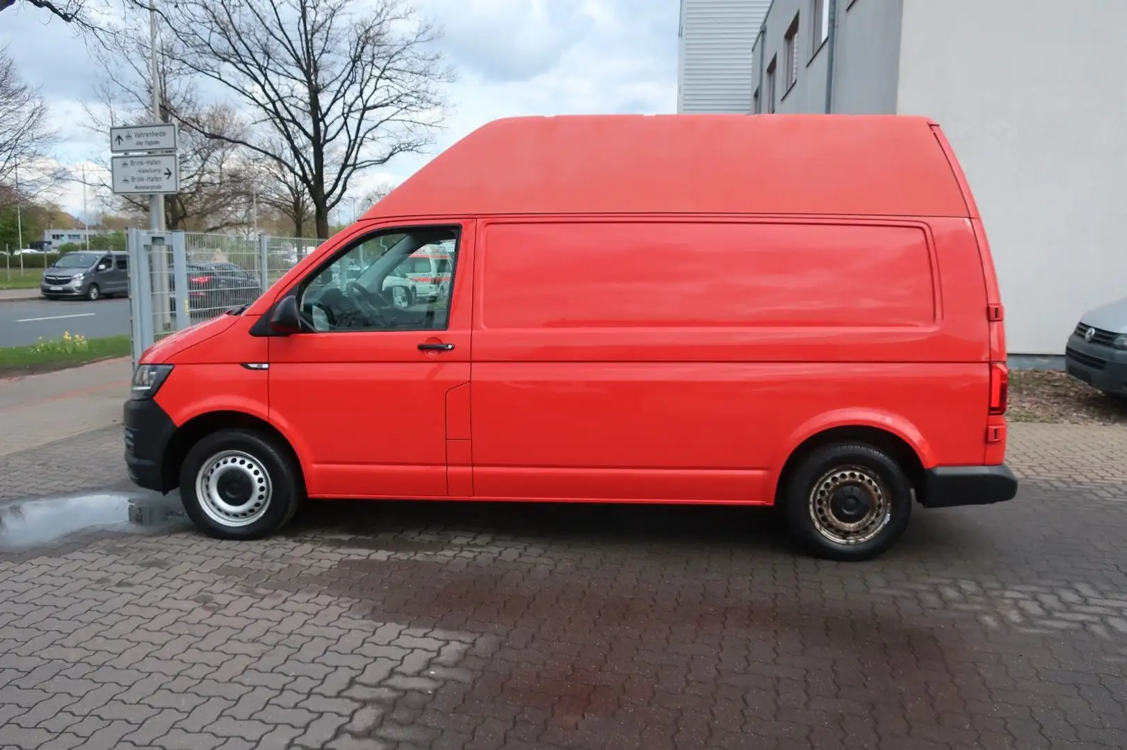Volkswagen T6 Transporter Kasten Hochdach / Klima / PDC Rojo - 2