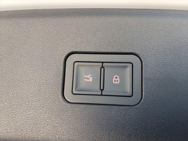 BYD Seal 6 DM-i TOURING Boost /LED/17Z/NAV/ACC/RFK 135 kW ... — photo 12