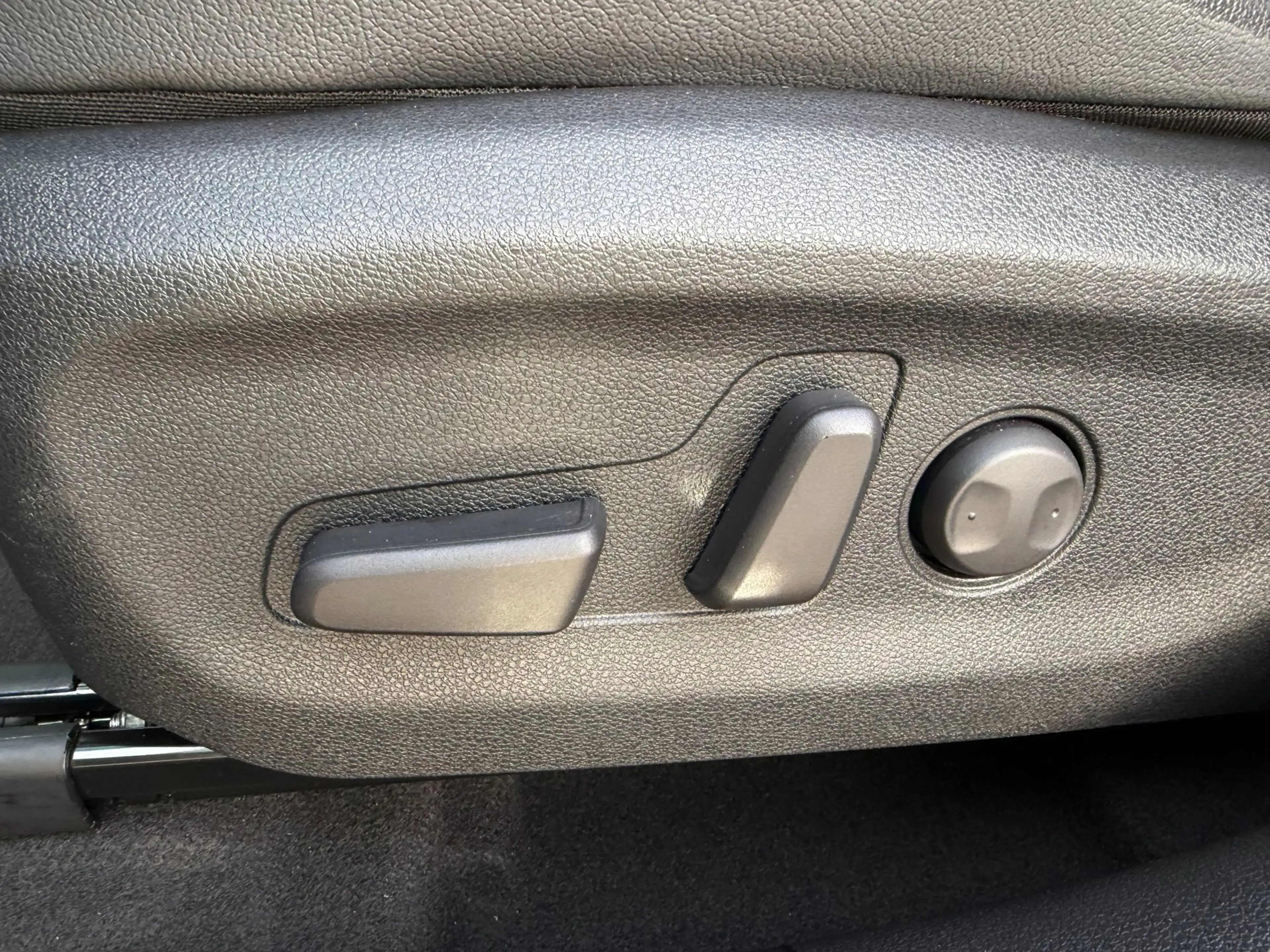 Kia e-Niro ExecutiveLine 64 kWh LEDER l SCHUIFDAK l SoH 99% — photo 14