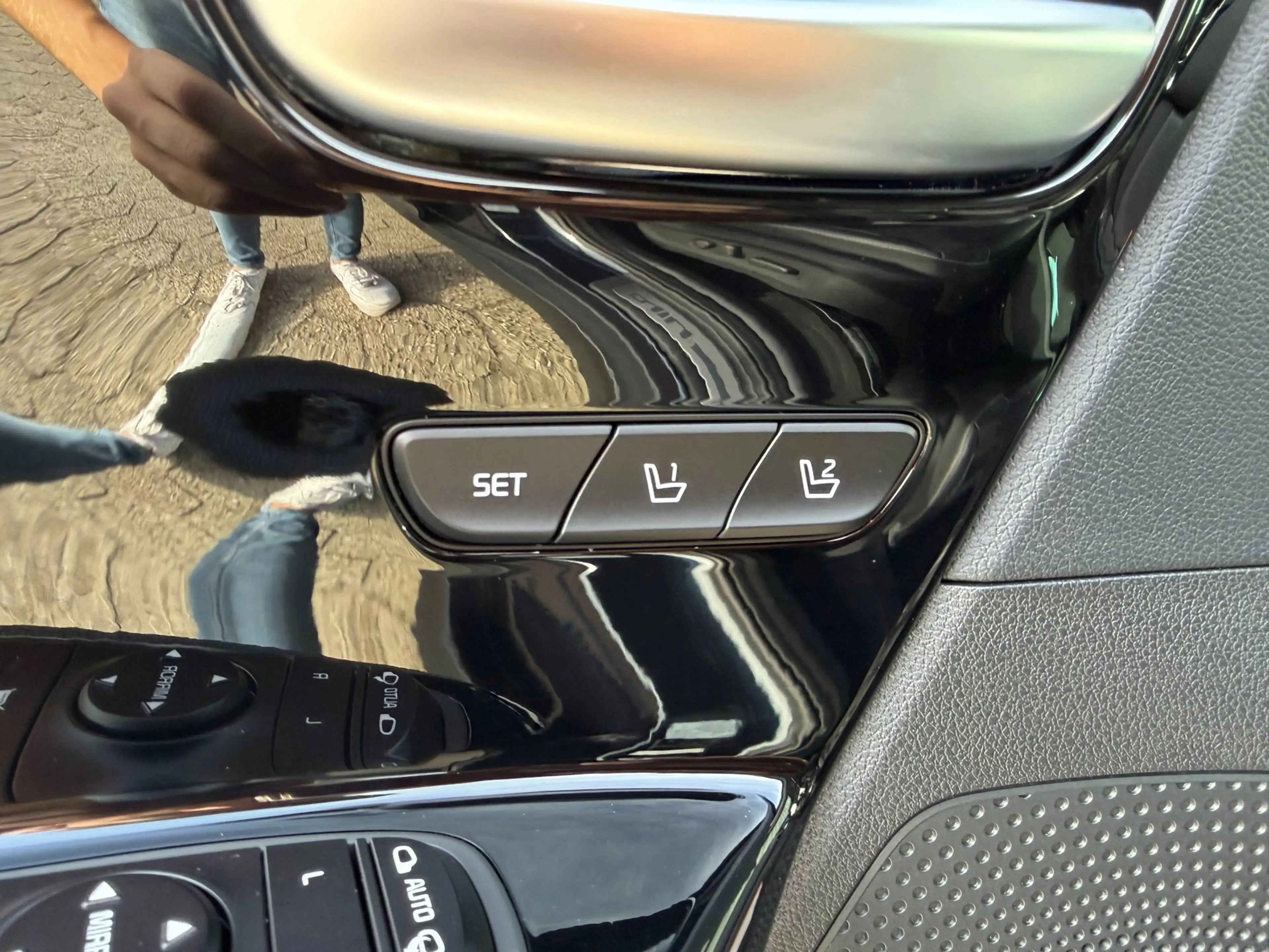 Kia e-Niro ExecutiveLine 64 kWh LEDER l SCHUIFDAK l SoH 99% — photo 15