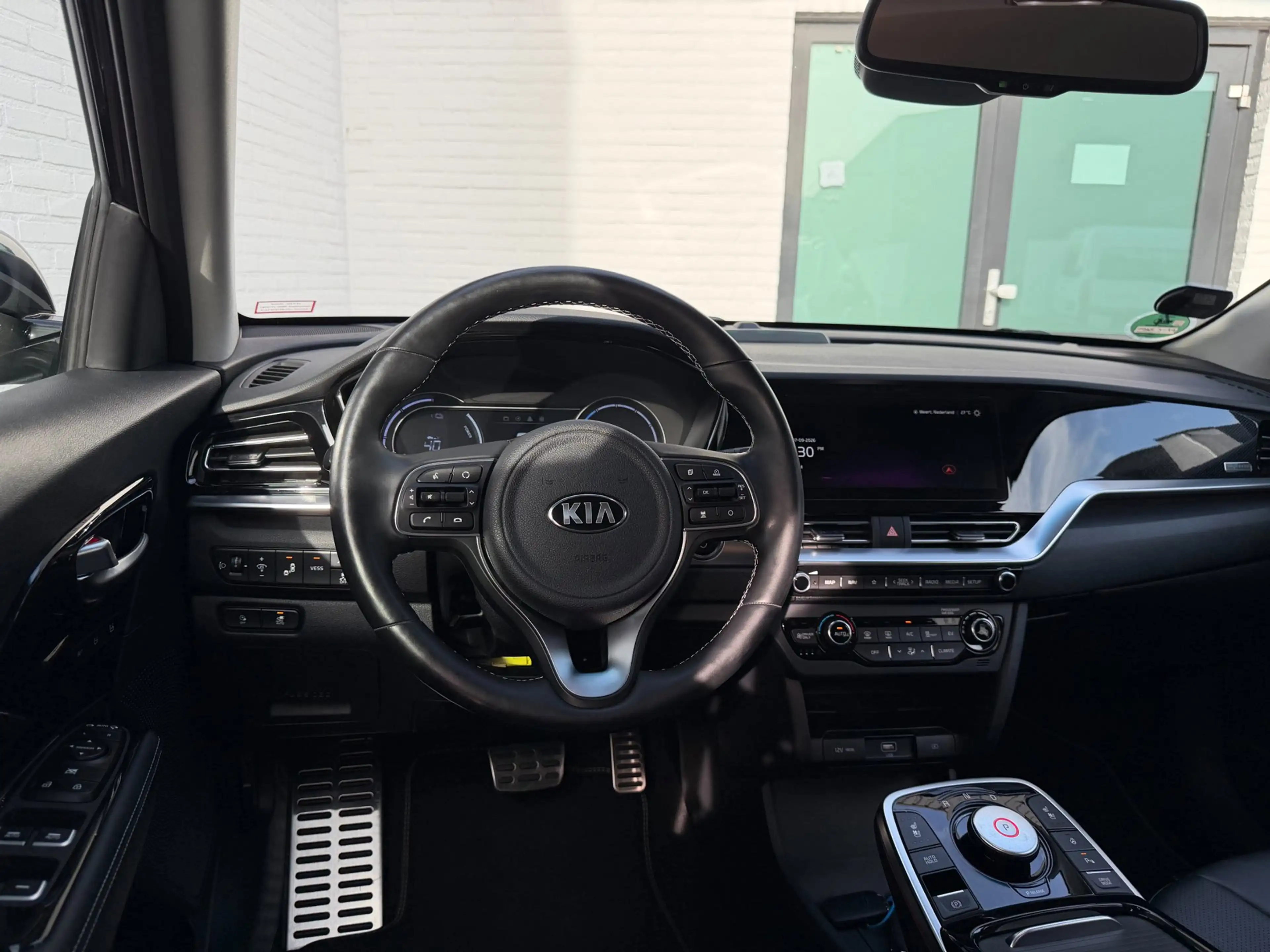 Kia e-Niro ExecutiveLine 64 kWh LEDER l SCHUIFDAK l SoH 99% — photo 18