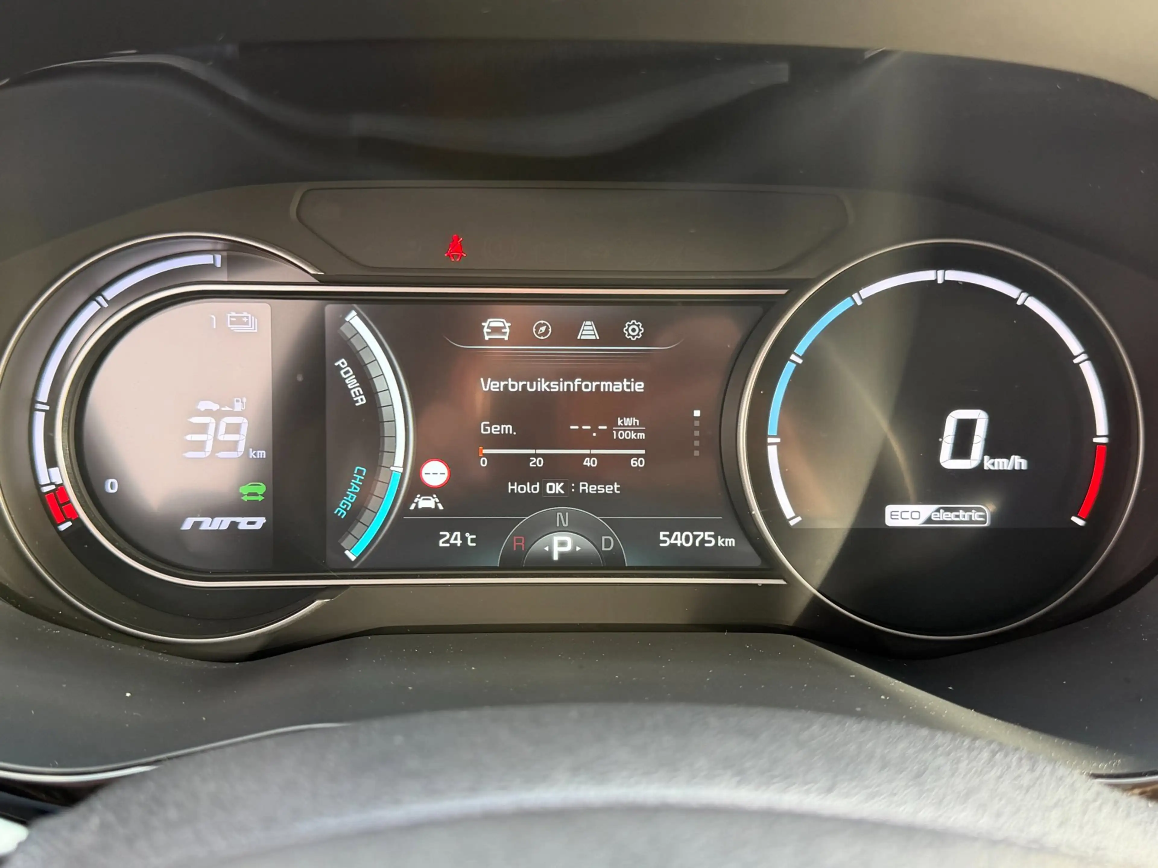 Kia e-Niro ExecutiveLine 64 kWh LEDER l SCHUIFDAK l SoH 99% — photo 25