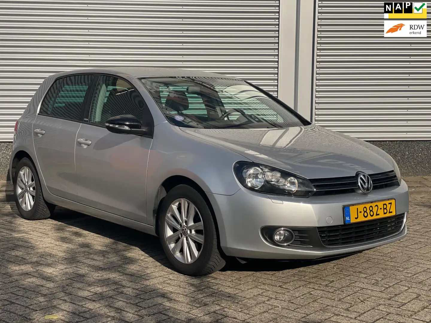 Volkswagen Golf 1.2 TSI Highline BlueMotion Gris - 1