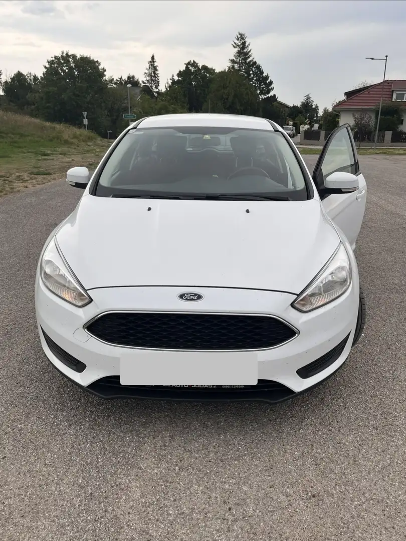 Ford Focus Turnier 1.5 TDCi DPF Start-Stopp-System Trend - 1