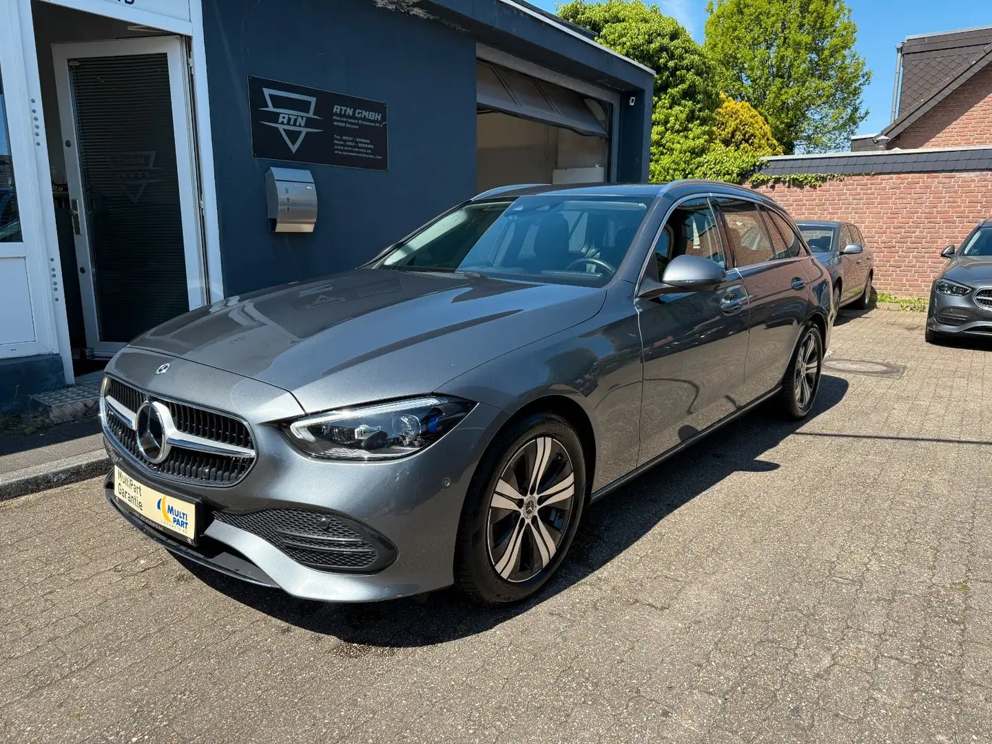 Mercedes-Benz C 300 d T Avantgarde Digi-Light Distro 360°AHK Gris - 1
