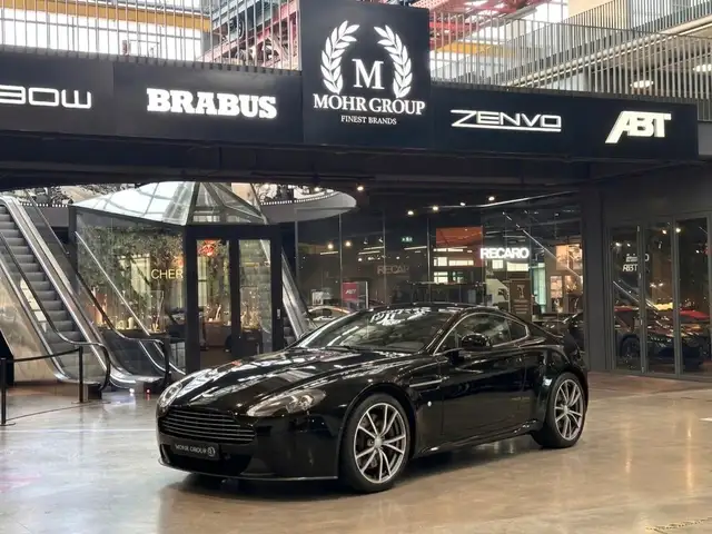 Aston Martin V8 Coupé 4.7 / SERVICE NEU