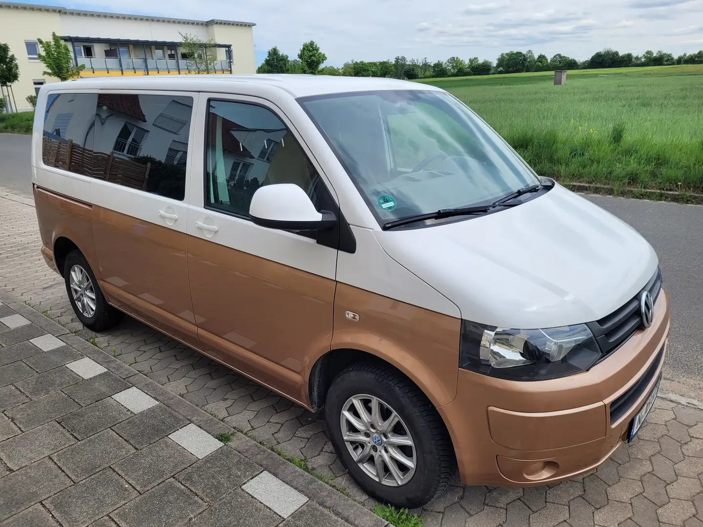 Volkswagen T5 Kombi Weiß - 2