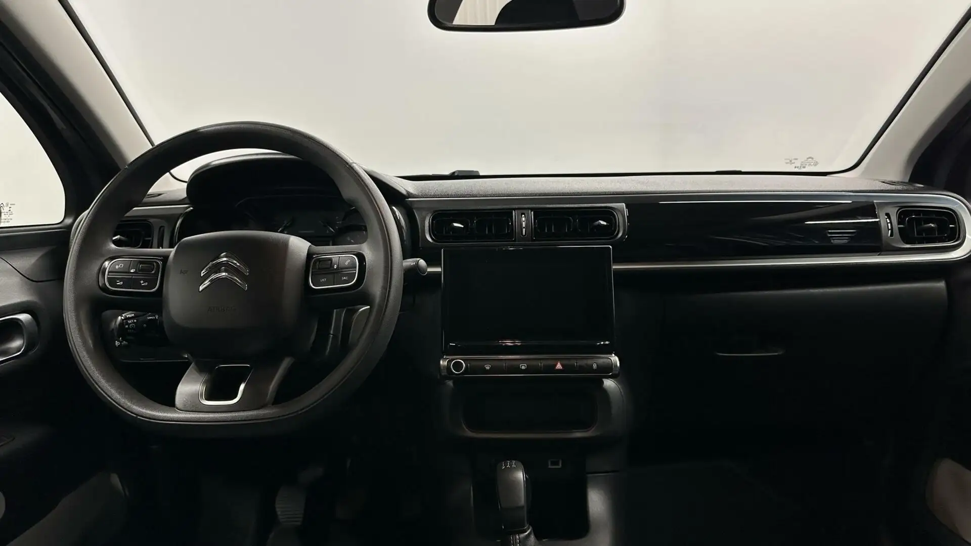 Citroen C3 1.2 PureTech Feel 105g NAVIGATIE CRUISE CARPLAY Grijs - 2