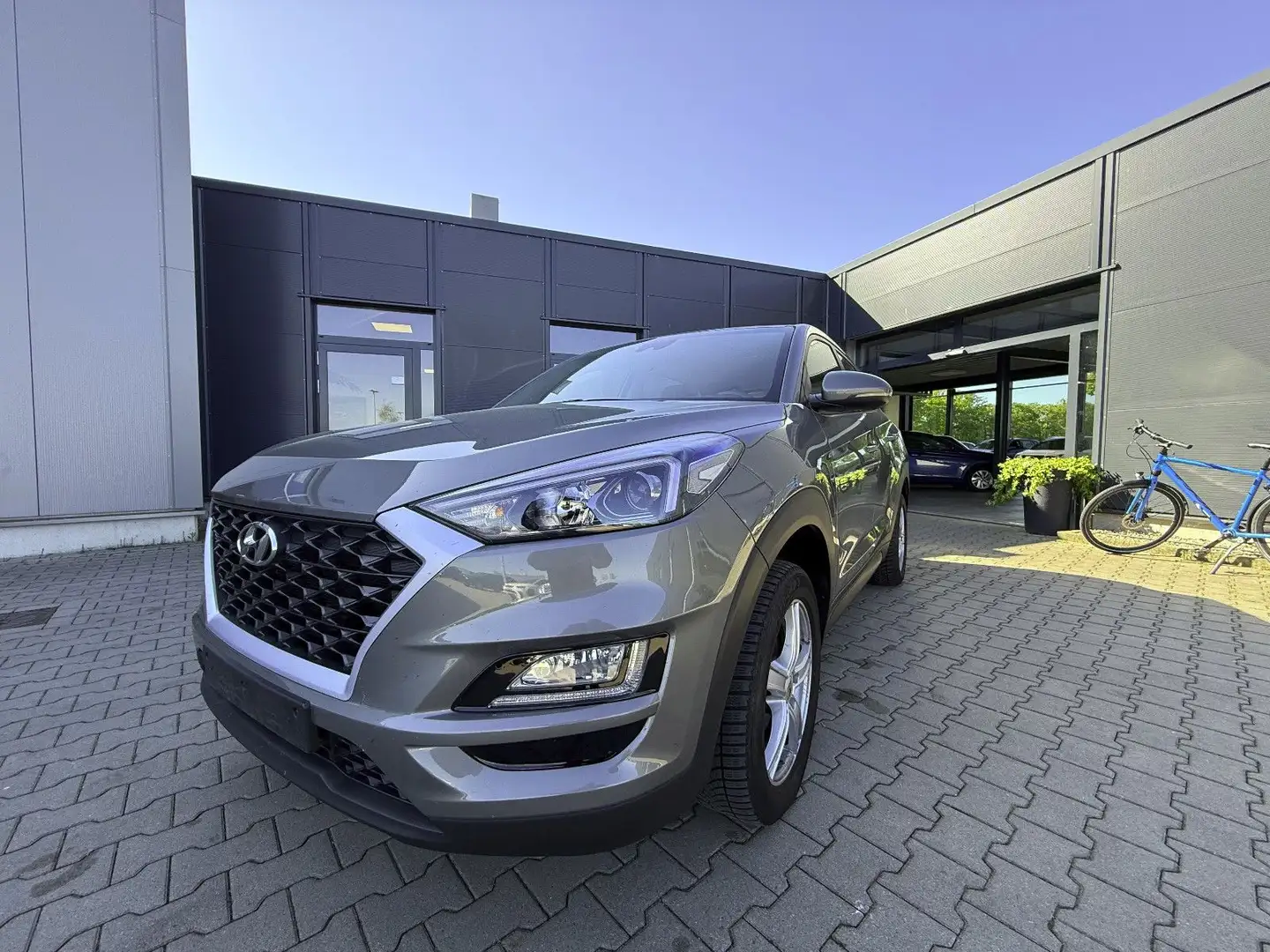 Hyundai TUCSON 1.6 Select 2WD Gris - 1