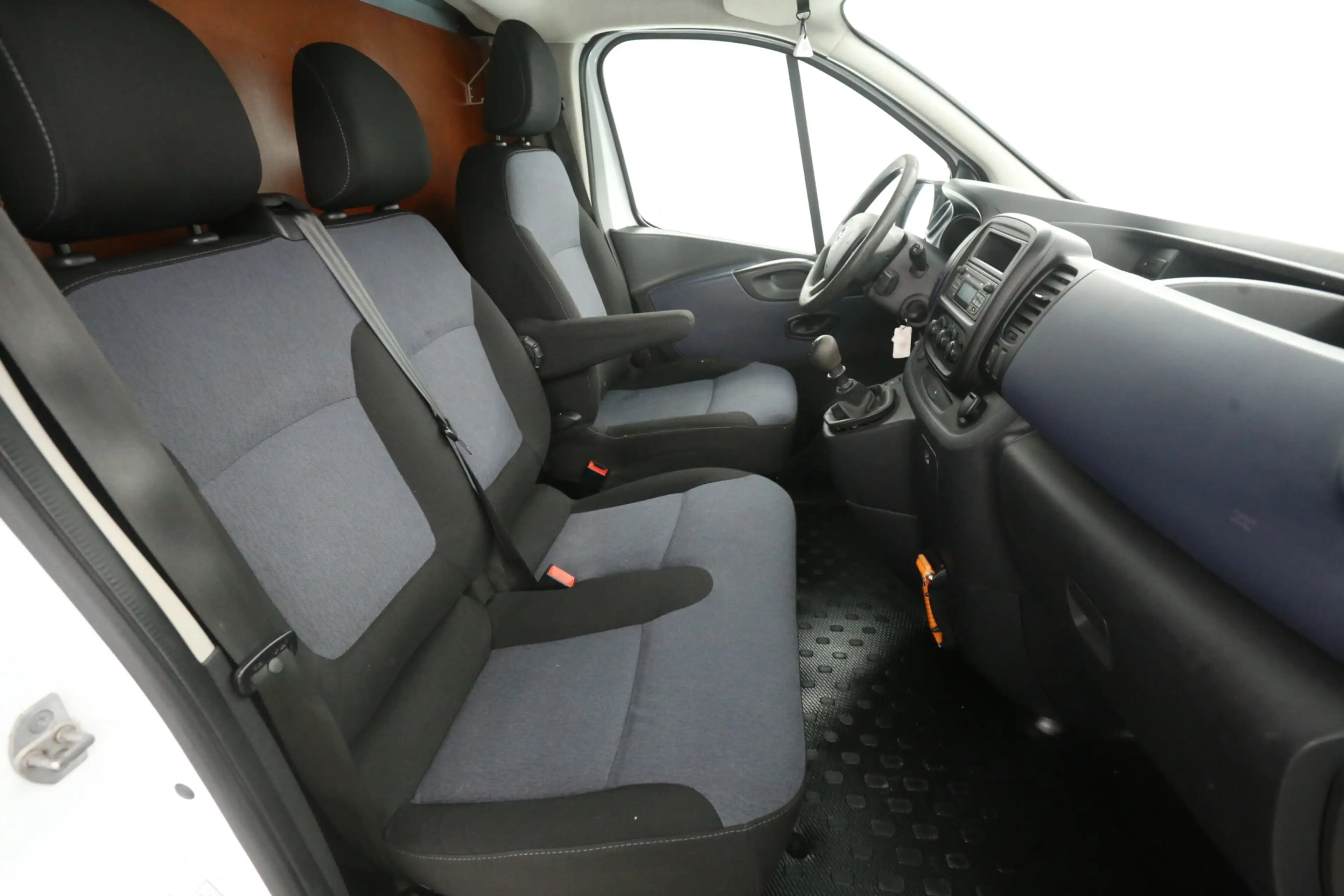 Opel Vivaro 1.6 CDTI L2H1 | Airco | Cruise | 3 Zits | Trekhaak — photo 10