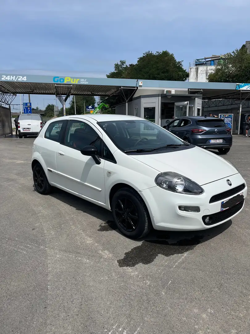 Fiat Punto 1.4i Easy Stop&Start - 1