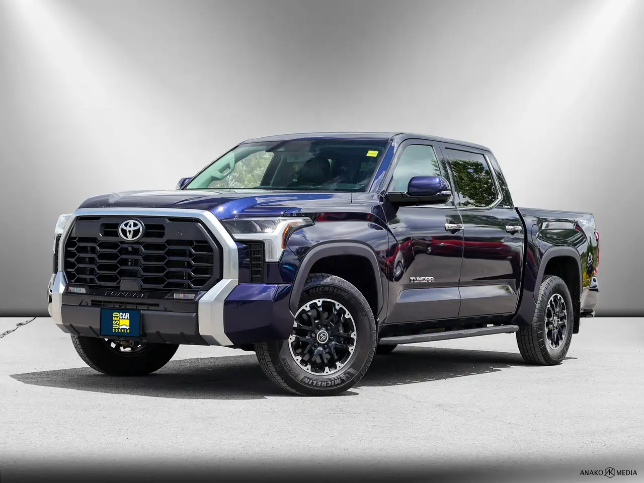 Toyota Tundra снимка Toyota Tundra