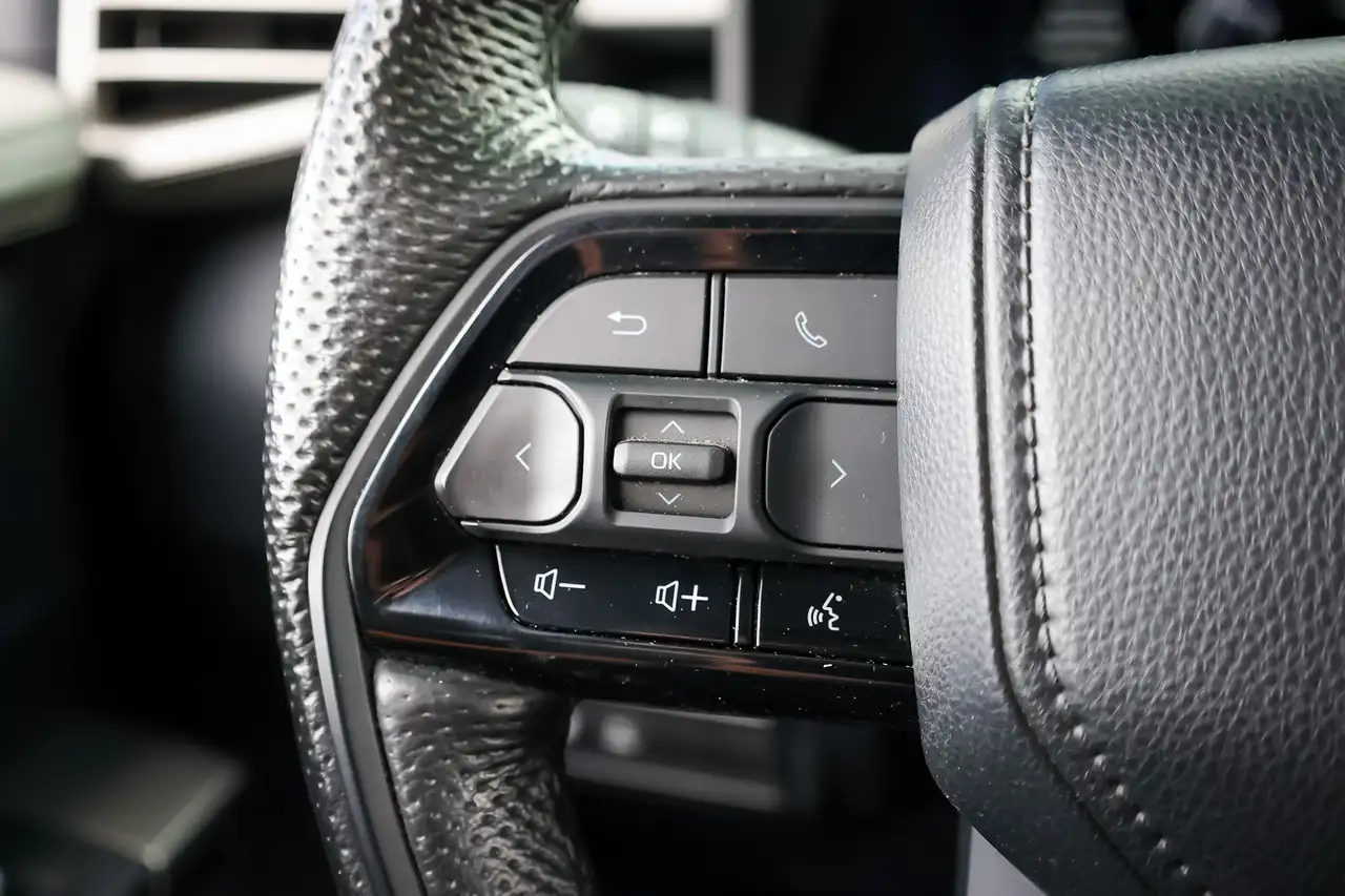 Toyota Tundra снимка Toyota Tundra