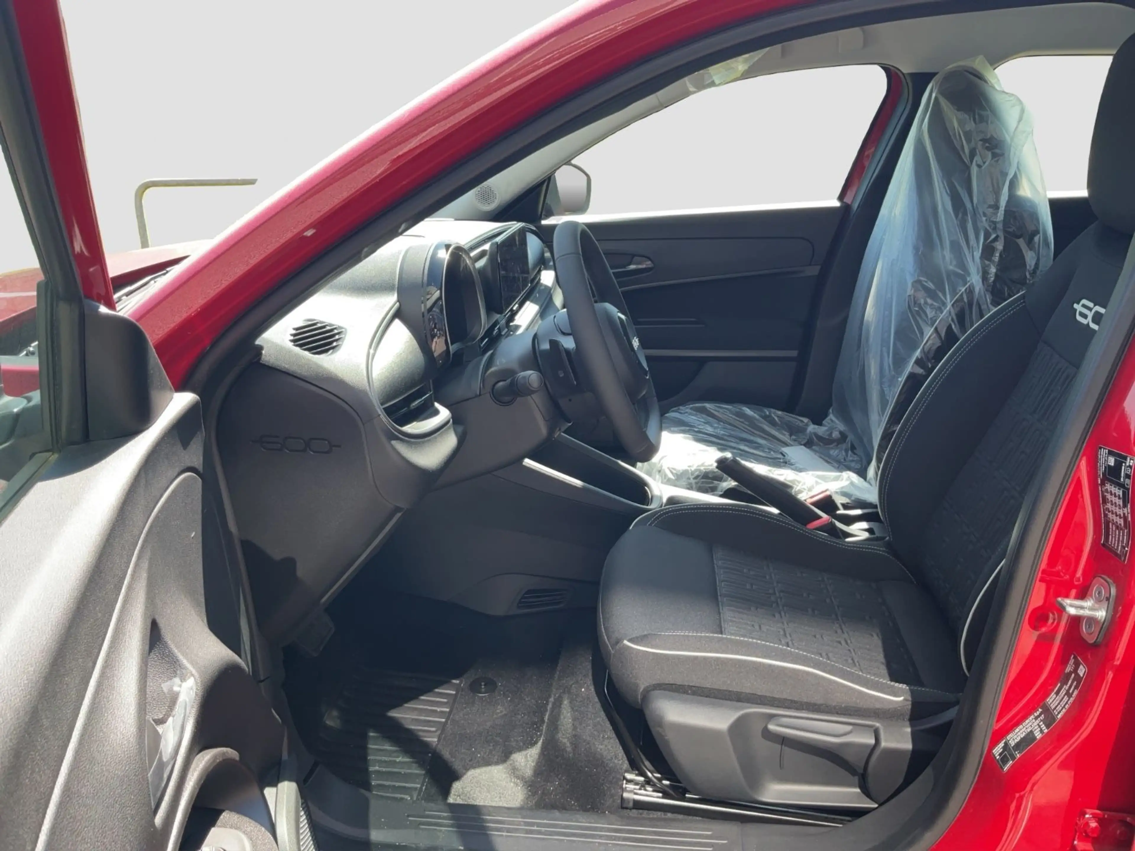 Fiat 600 1.2 Hybrid DCT + Winterpaket — photo 9