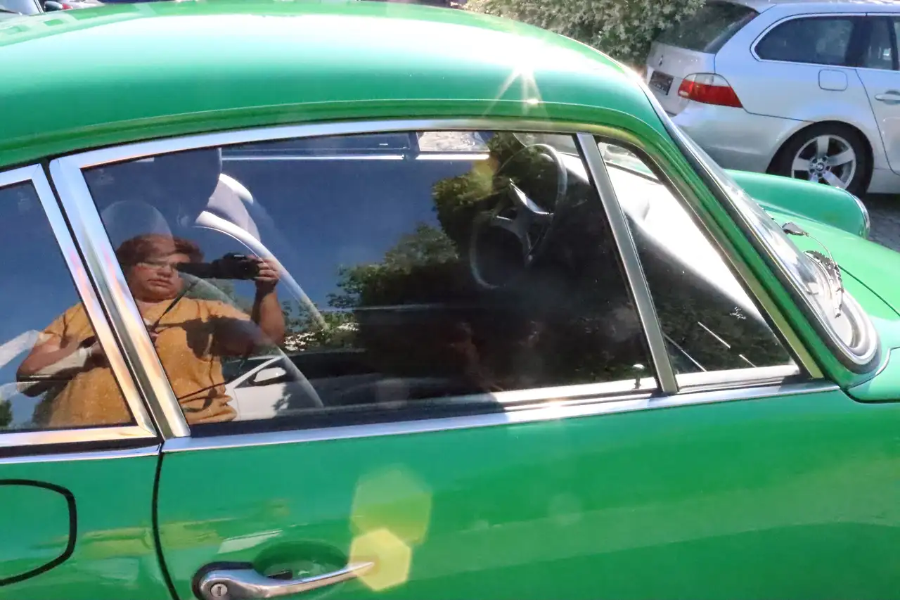 Porsche 911 2.4 T Ölklappe Oldtimer, foto 6