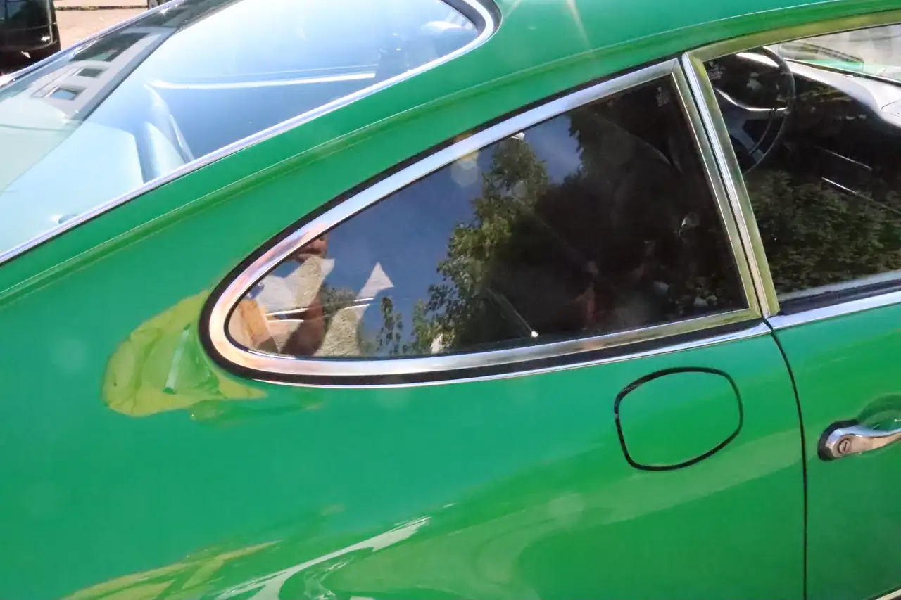 Porsche 911 2.4 T Ölklappe Oldtimer, foto 5
