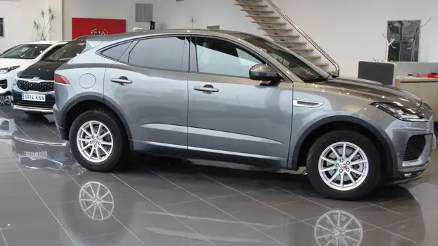 Jaguar E-Pace 2.0 I4 Chequered Flag AWD Aut. 200