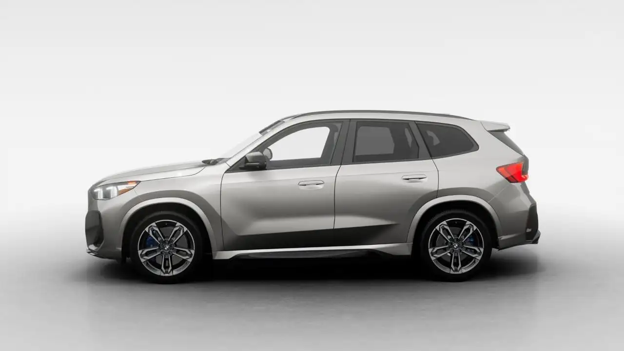 BMW X1 снимка BMW X1