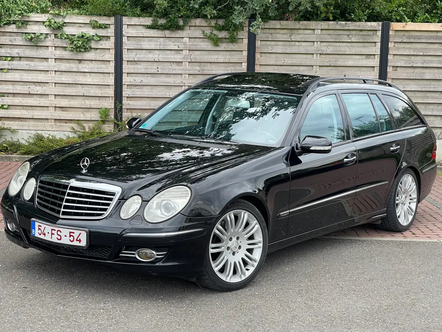 Mercedes-Benz E 350 T 7G-TRONIC Avantgarde - 1