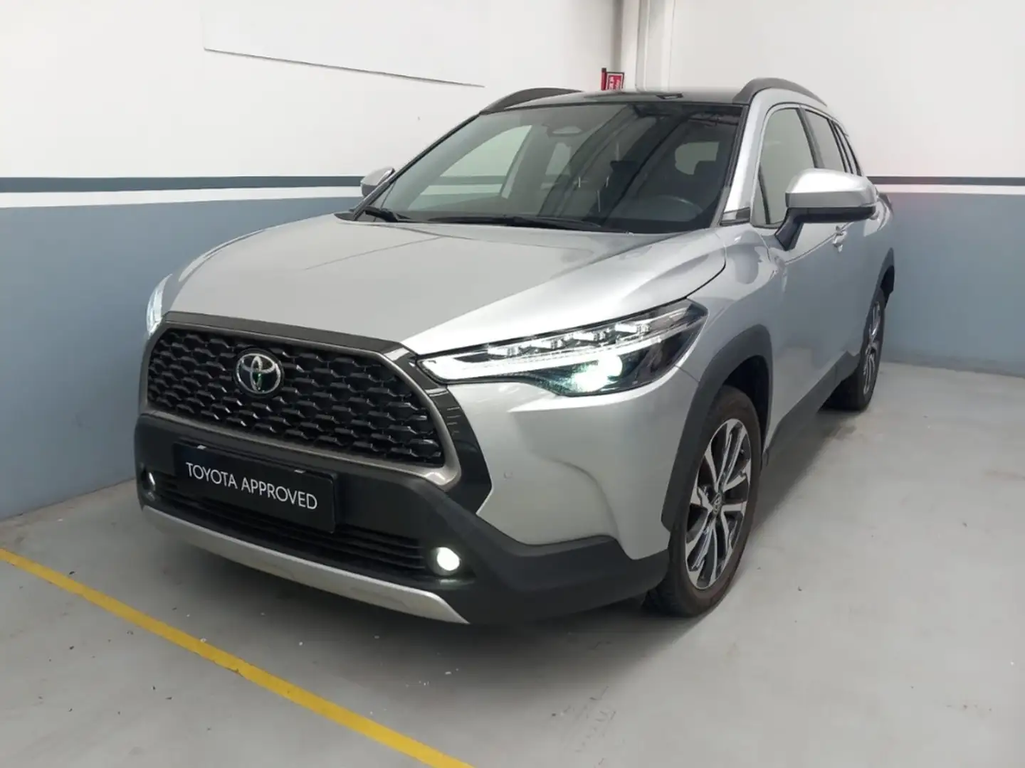 Toyota Corolla CROSS 2.0 FWD LNG MY24 Argent - 1