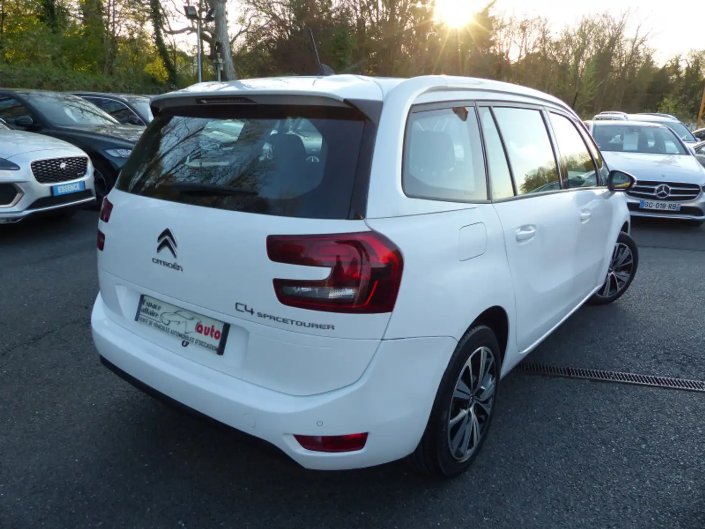 Citroen Grand C4 SpaceTourer PURETECH 130CH S\u0026S BUSINESS E6.D-TEMP Blanc - 2