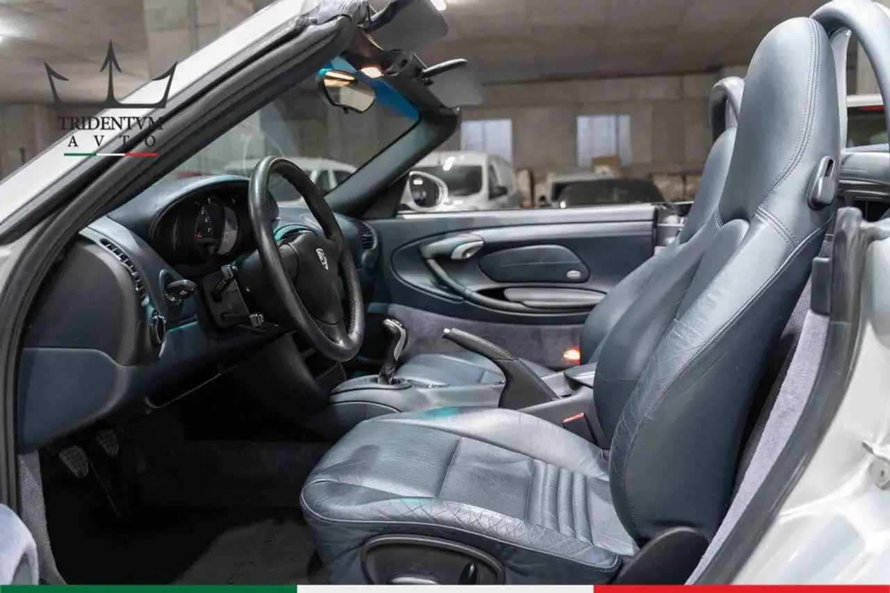 Porsche Boxster 2.7, foto 8