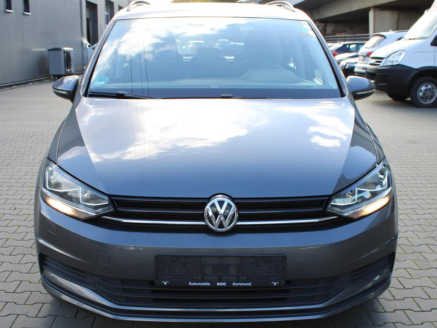 Volkswagen Touran Touran AHK SHZ PDC BMT/Start-Stopp Aus 1. Hand Grau - 2