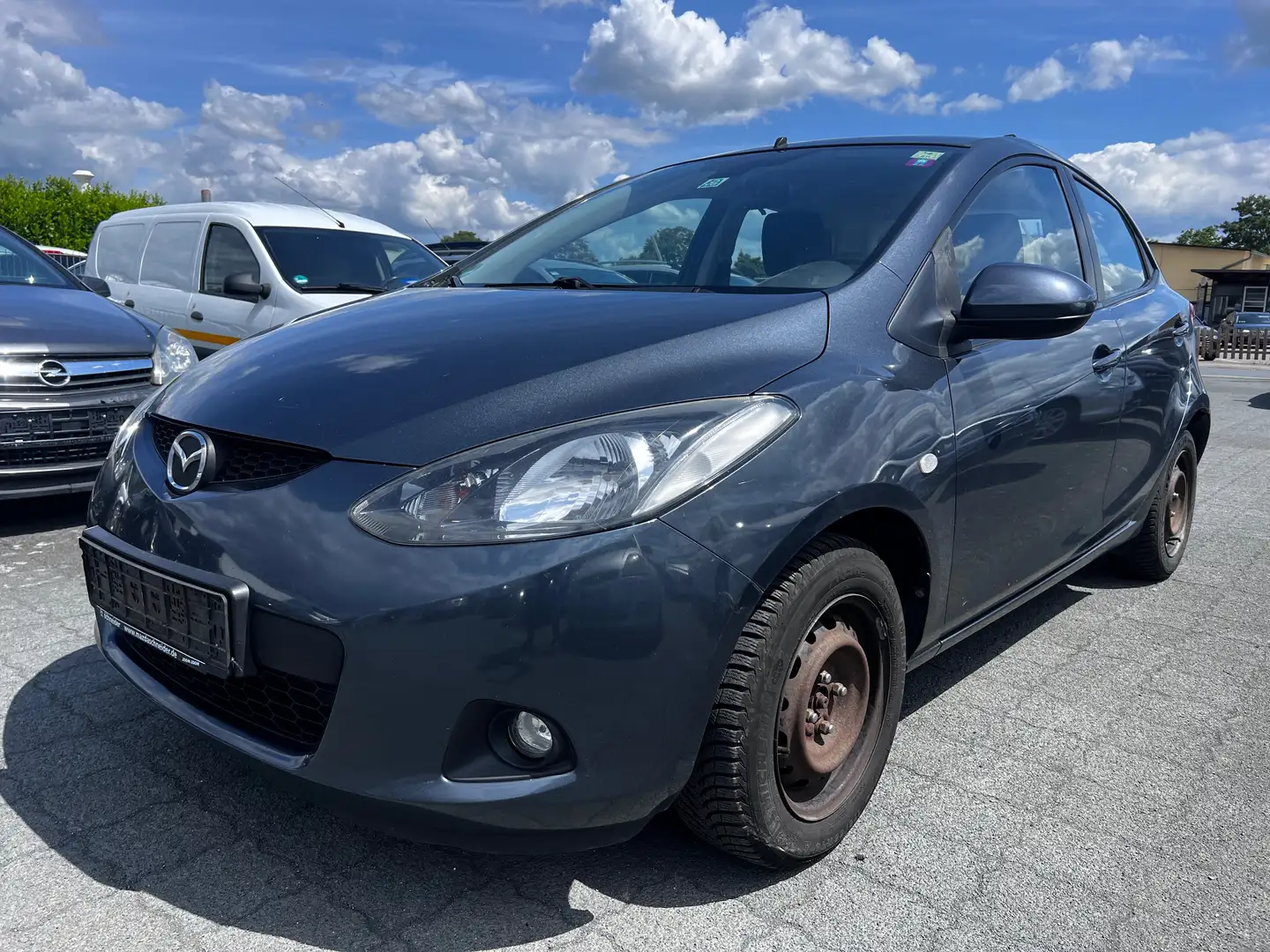 Mazda 2 1.3 55kW Independence 5 Türen Klima ALU Gris - 1