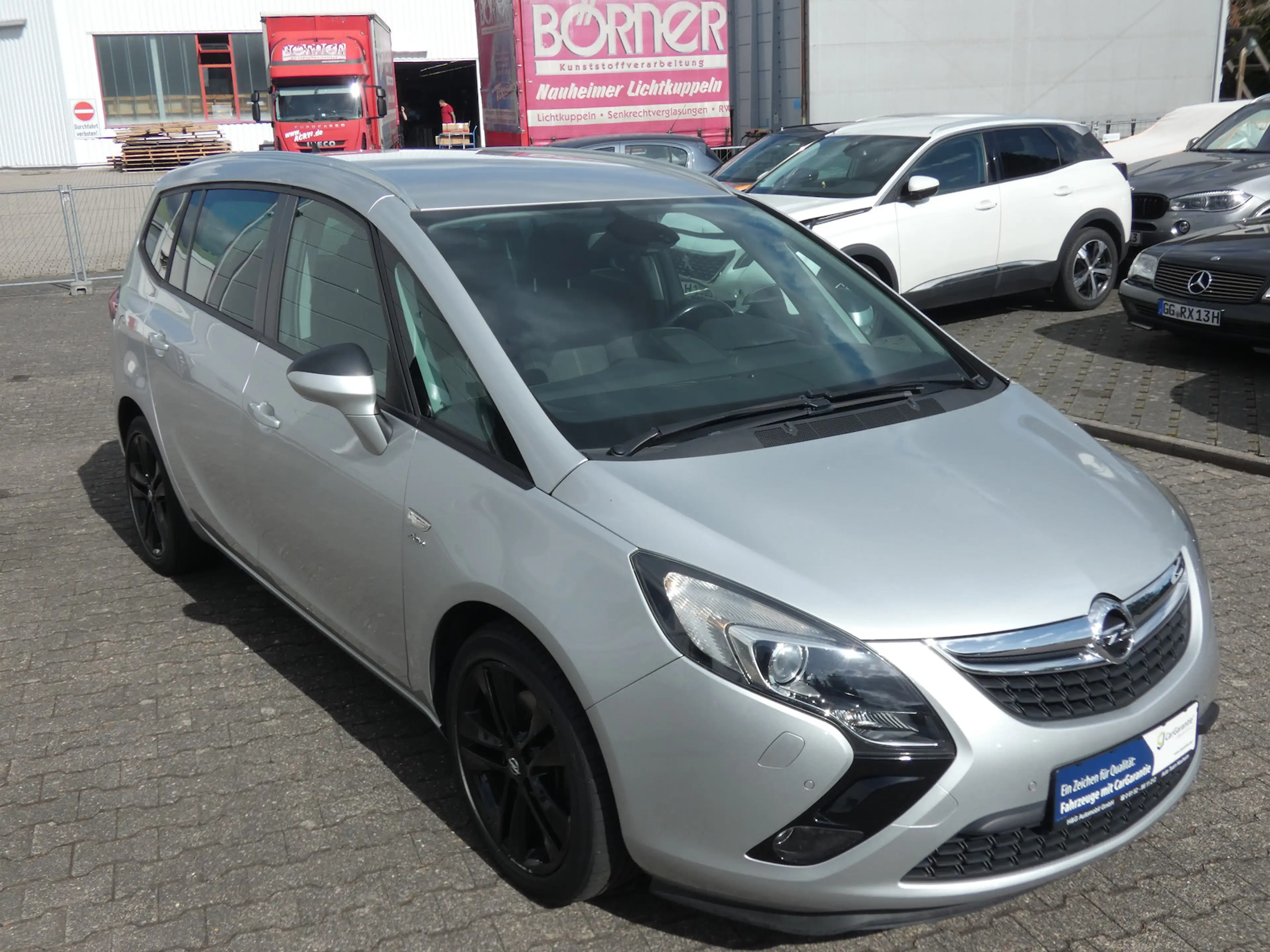 Opel Zafira Tourer 1,6 Turbo Active *AHK*KAMERA*PDC* — photo 11