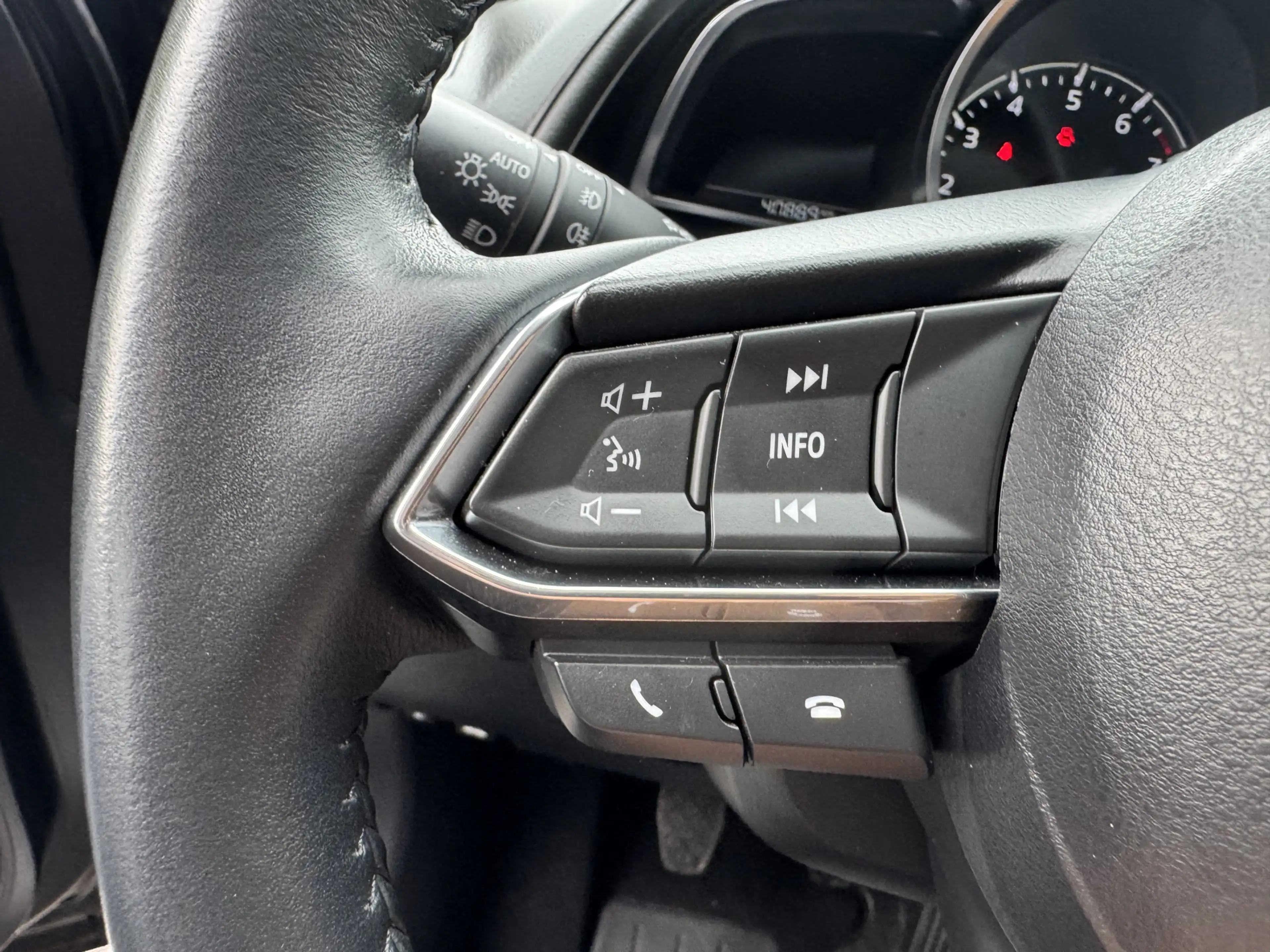 Mazda CX-3 2.0 SkyActiv-G 120 GT-M // NAVI // CAMERA // CRUIS — photo 15