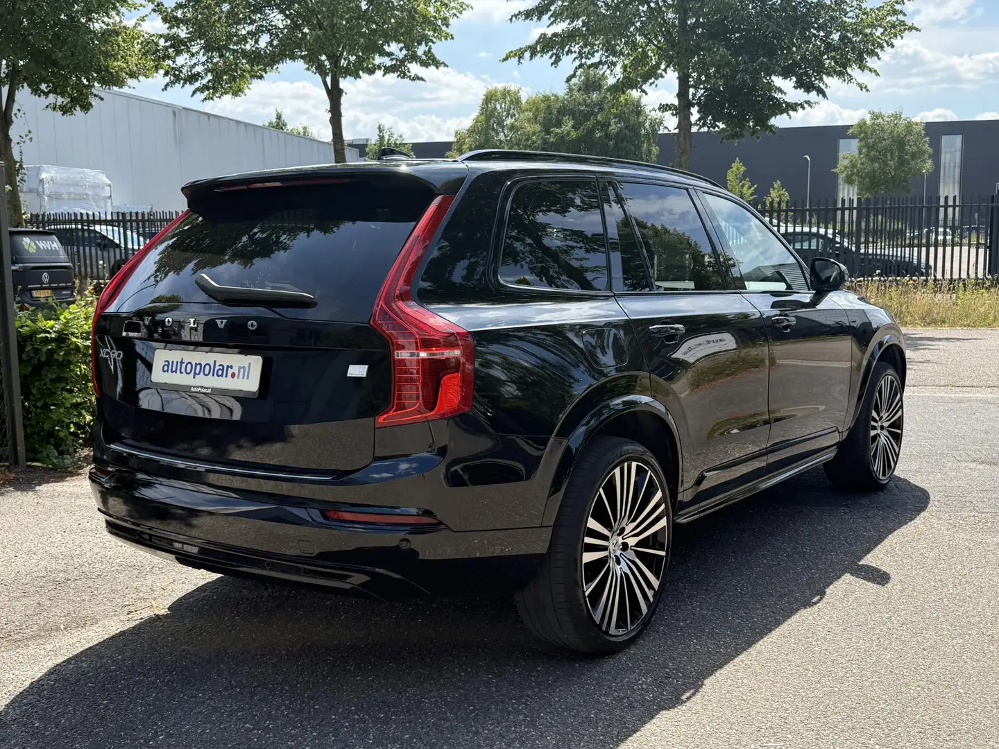 Volvo XC90 2.0 T8 Recharge AWD Ultimate Dark LongRange/22inch Nero - 2