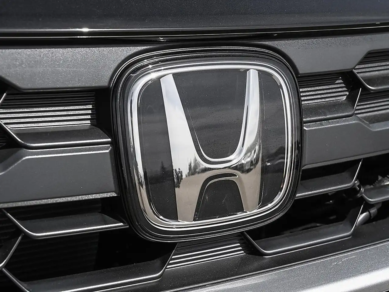 Honda Odyssey снимка Honda Odyssey
