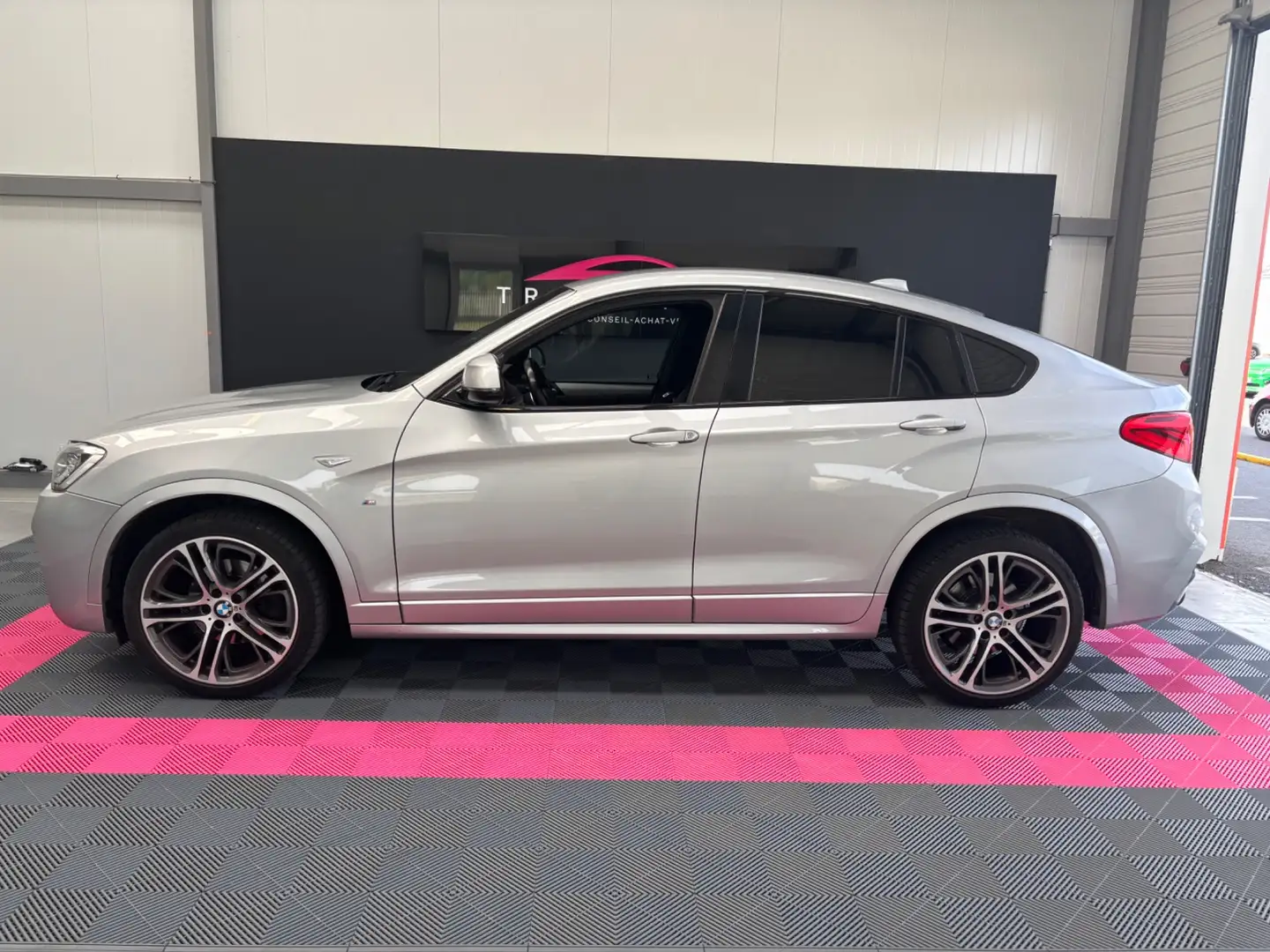 BMW X4 X4 xDrive20d 190ch M Sport A Grau - 2