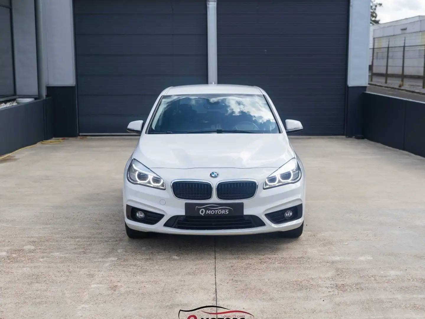 BMW 218 218i Active Tourer Aut-NAVI-AIRCO Weiß - 2