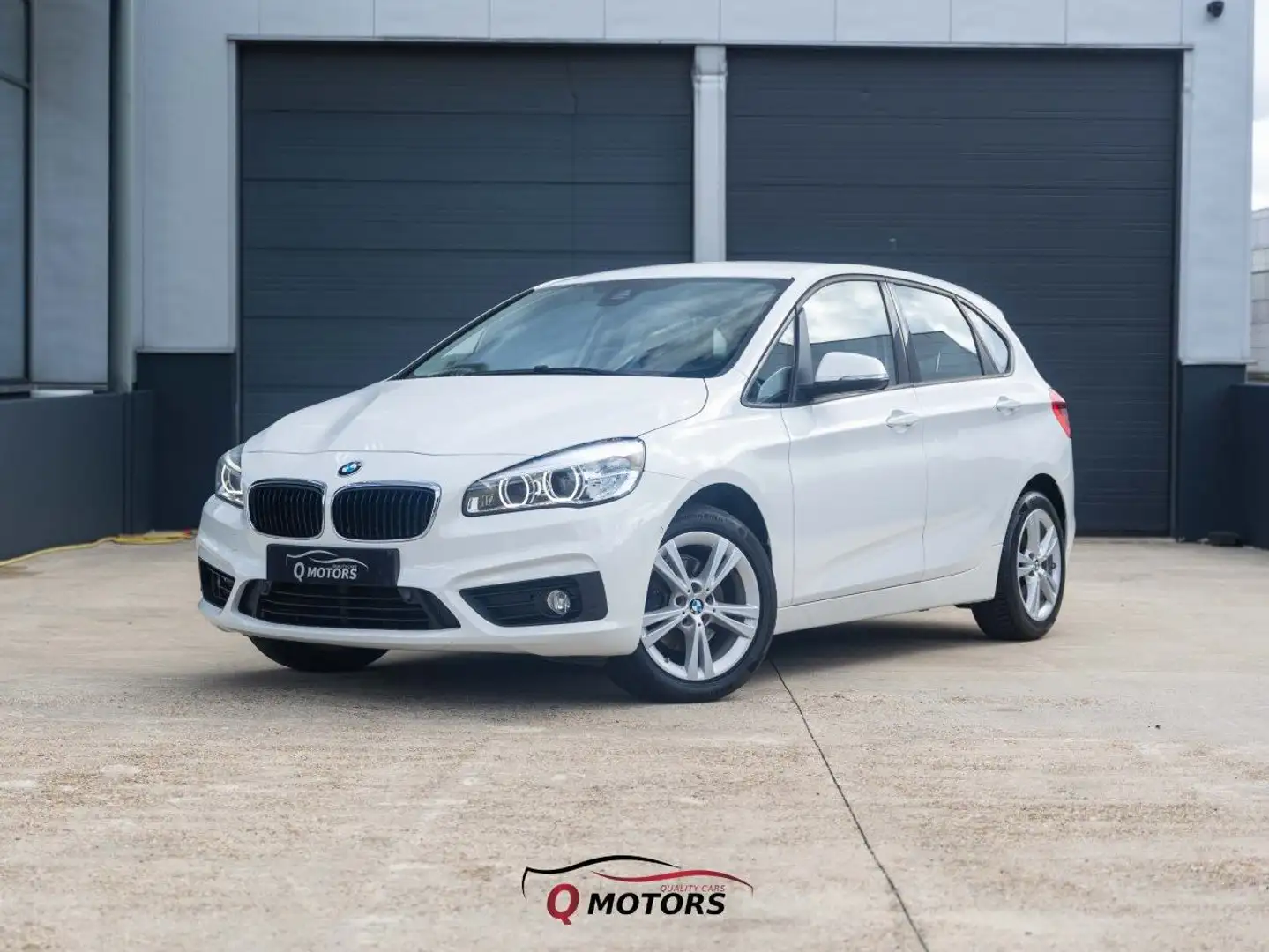 BMW 218 218i Active Tourer Aut-NAVI-AIRCO Weiß - 1