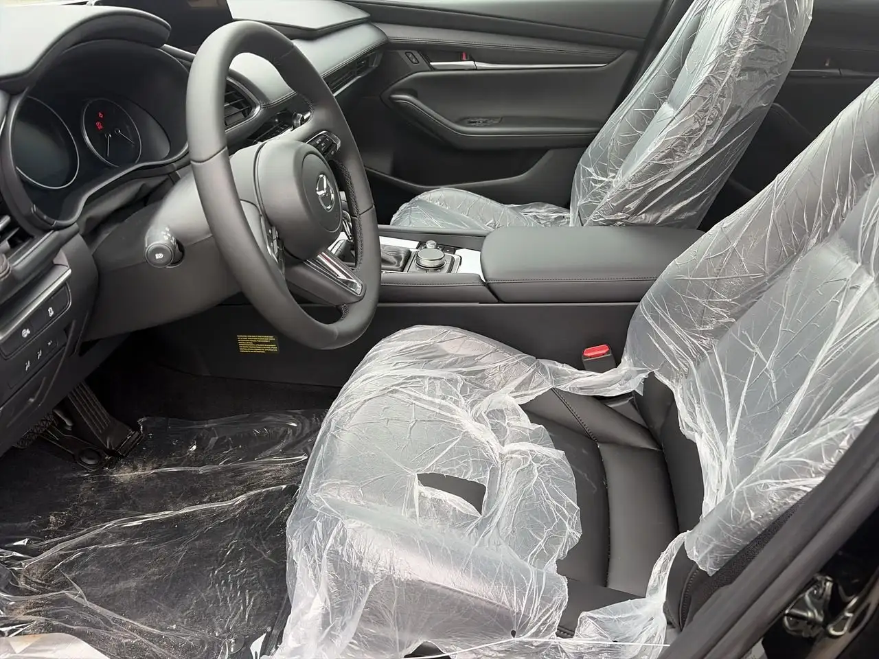 Mazda 3 снимка Mazda 3