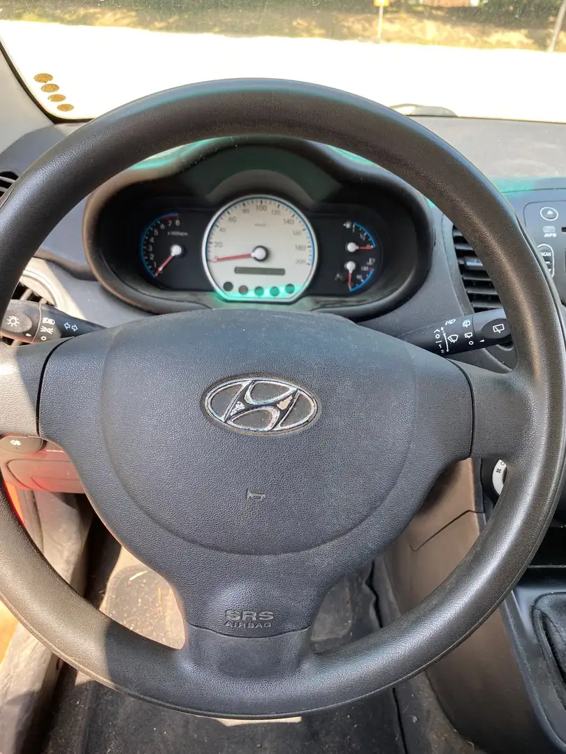 Hyundai i10 i10 1.2i Style Roşu - 1