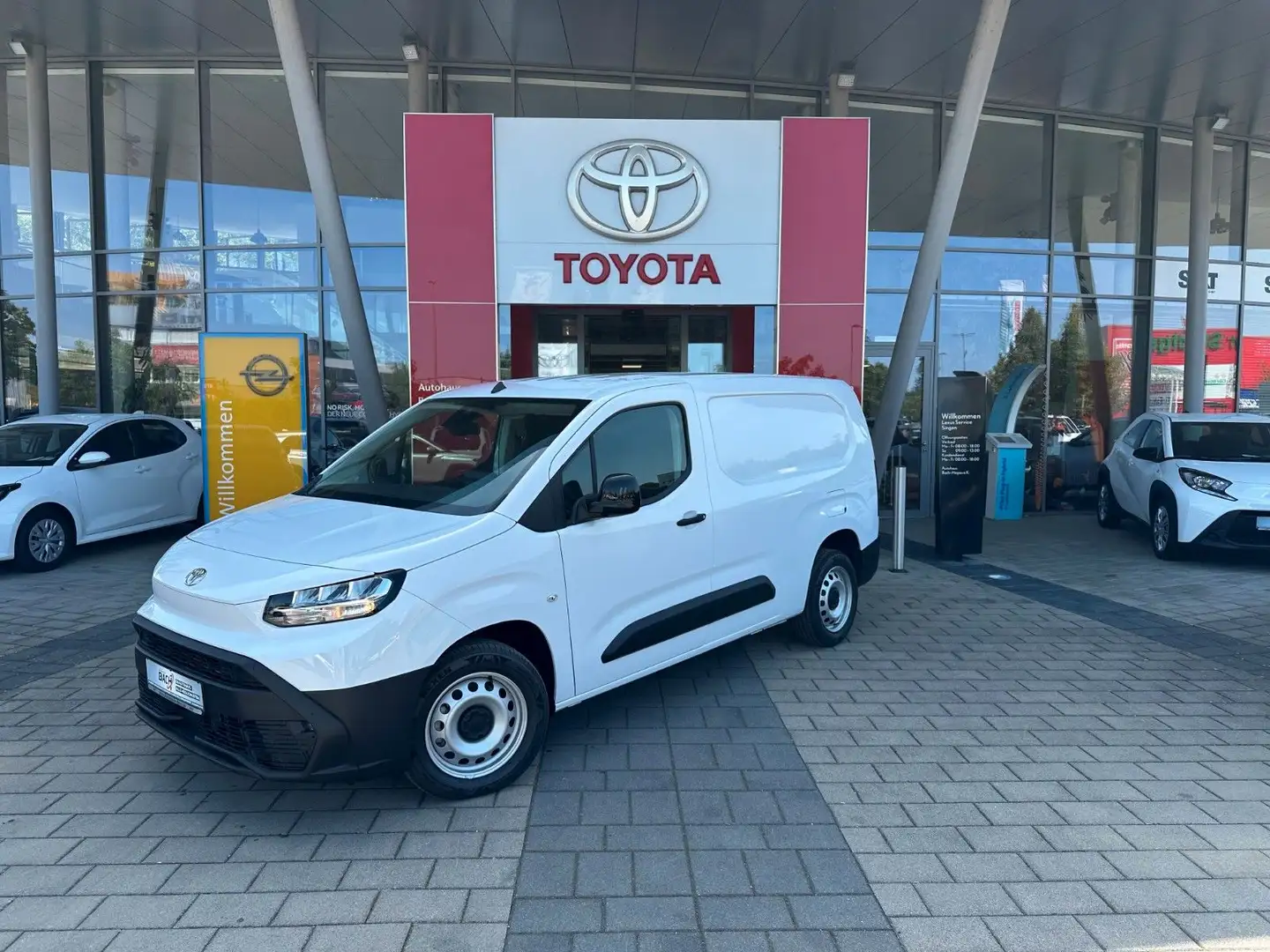 Toyota Proace City Kasten L2 1,5-D Meister, NAVI, LED Weiß - 1