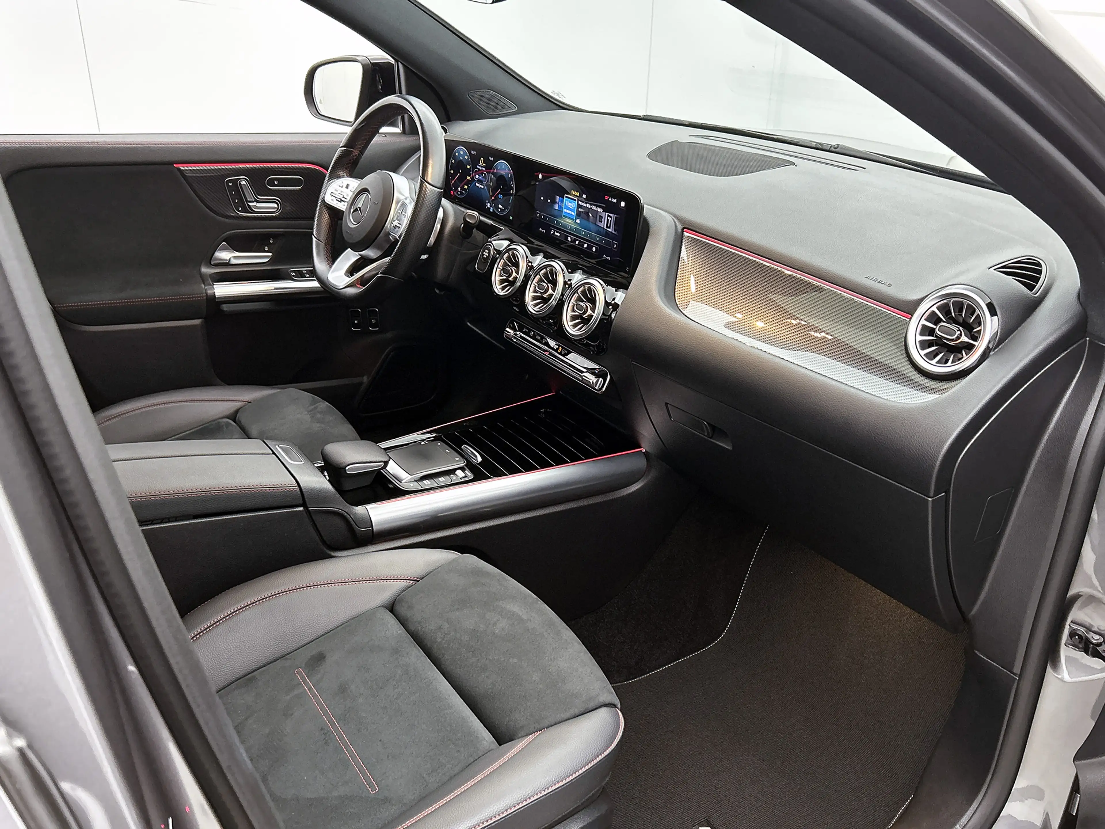Mercedes-Benz GLA 250 e Business Solution AMG Limited Trekhaak | AMG Lin — photo 7