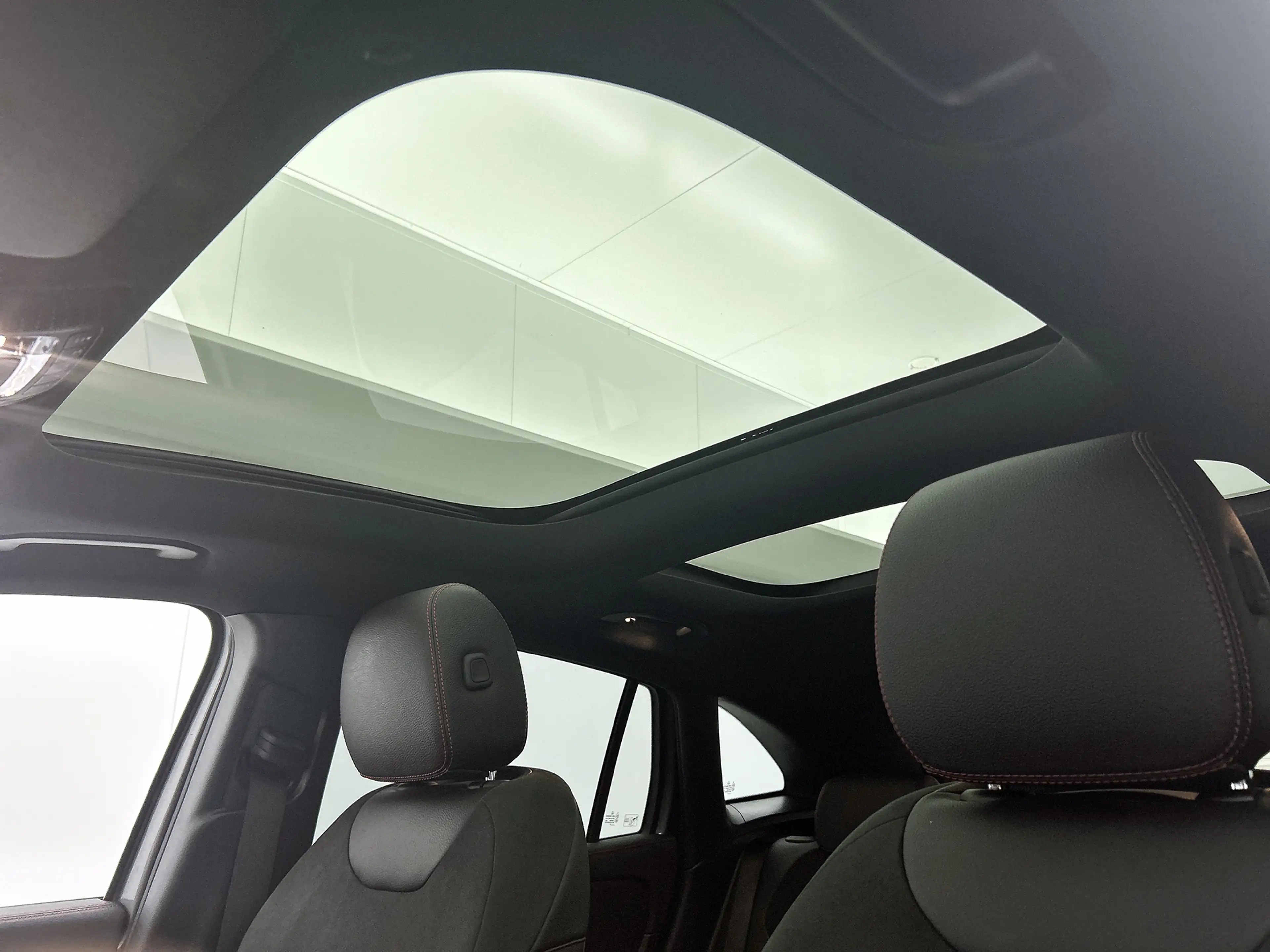 Mercedes-Benz GLA 250 e Business Solution AMG Limited Trekhaak | AMG Lin — photo 4