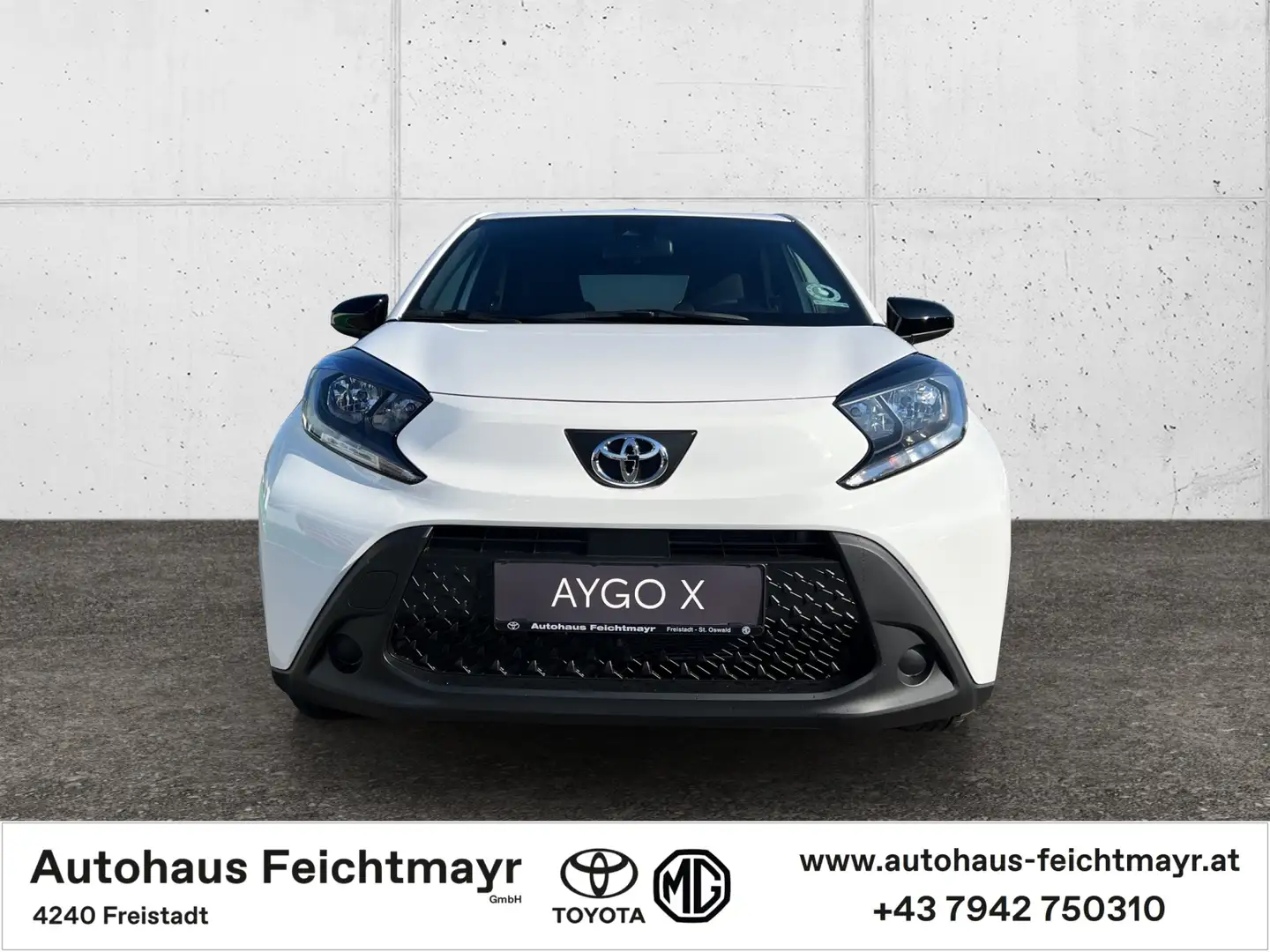 Toyota Aygo X X 1,0 VVT-i x-play 5-Gg. Schalter Weiß - 2