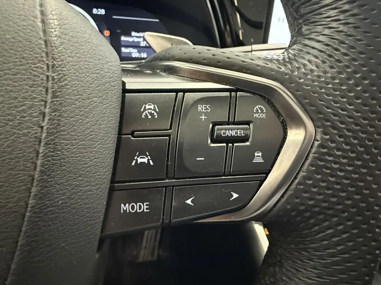 Lexus TX снимка Lexus TX